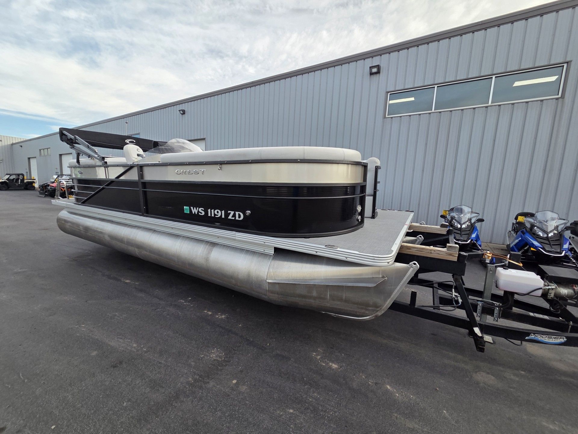 2018 Crest II 230 SLC in Kaukauna, Wisconsin - Photo 2