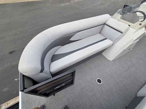 2018 Crest II 230 SLC in Kaukauna, Wisconsin - Photo 12