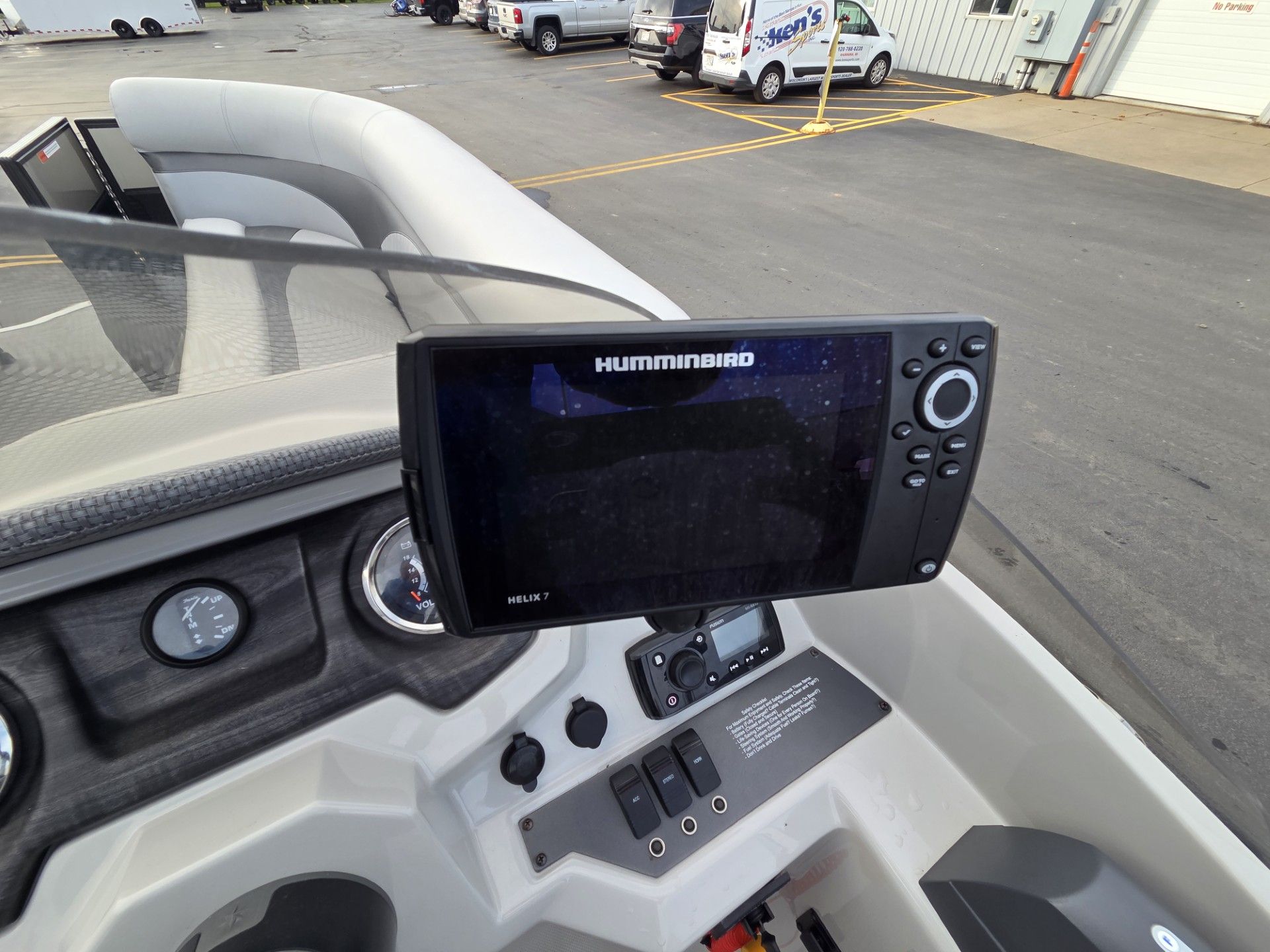 2018 Crest II 230 SLC in Kaukauna, Wisconsin - Photo 18