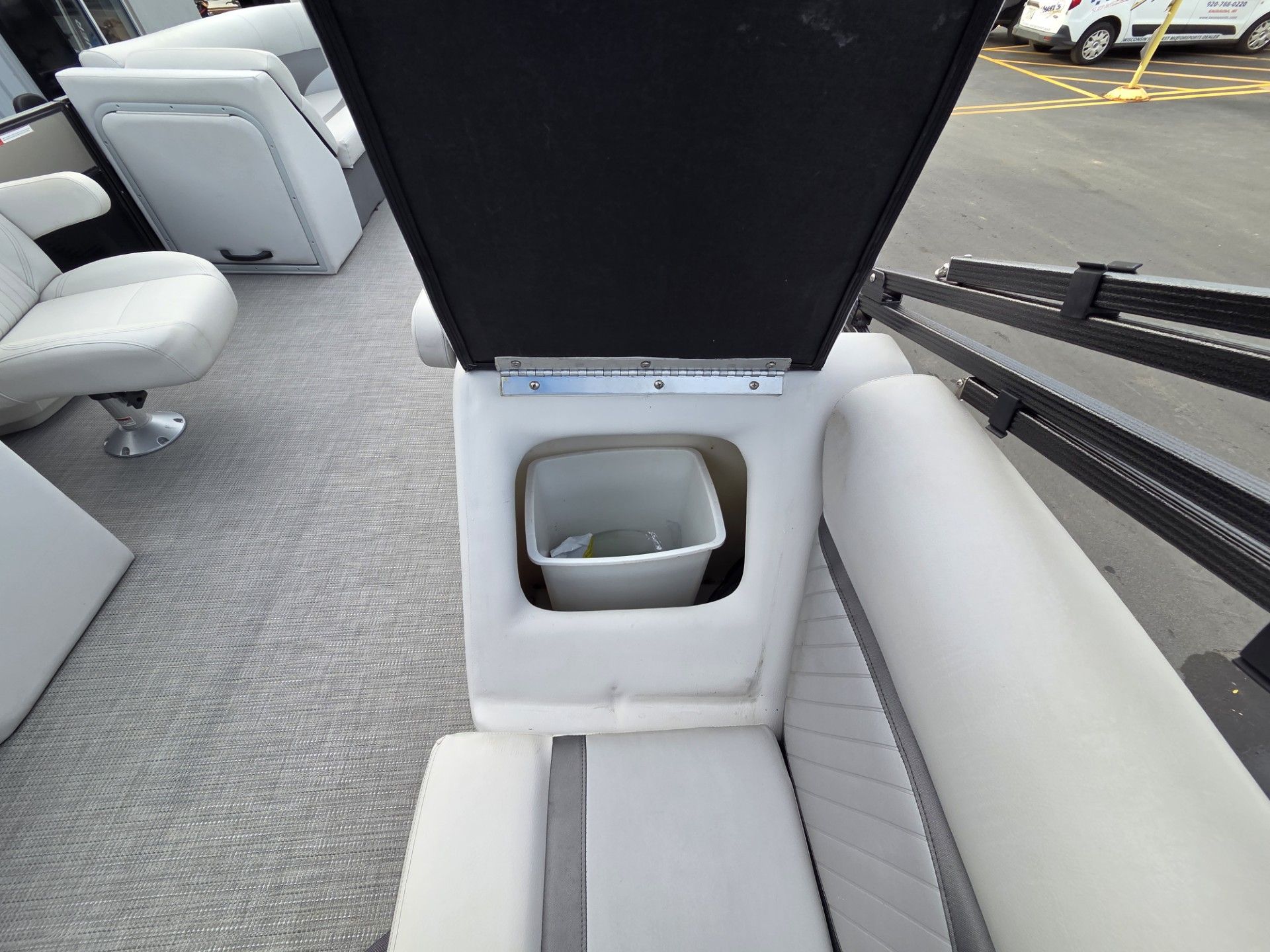 2018 Crest II 230 SLC in Kaukauna, Wisconsin - Photo 26