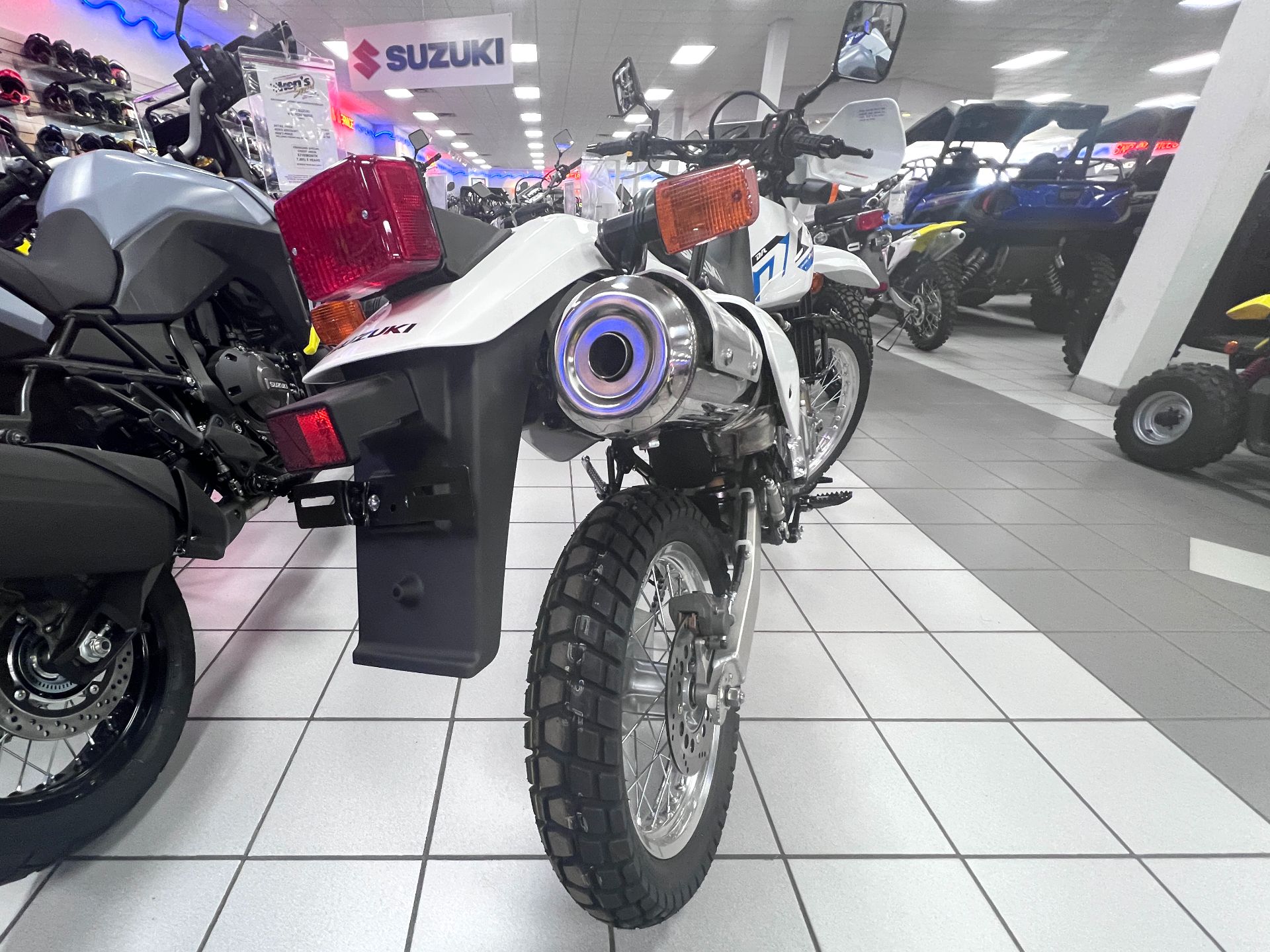 2024 Suzuki DR650S in Kaukauna, Wisconsin - Photo 4