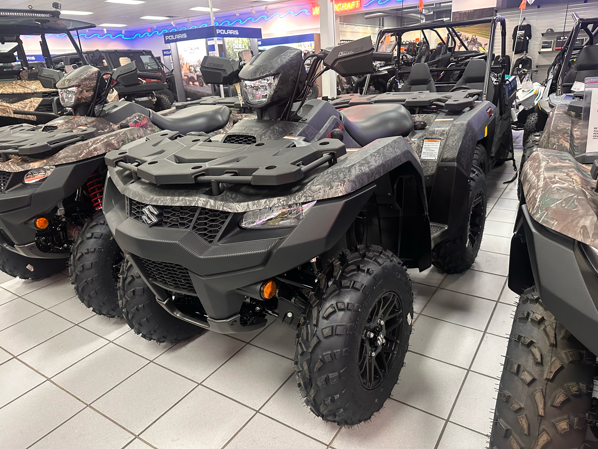 2025 Suzuki KingQuad 750AXi Power Steering SE+ in Kaukauna, Wisconsin - Photo 2