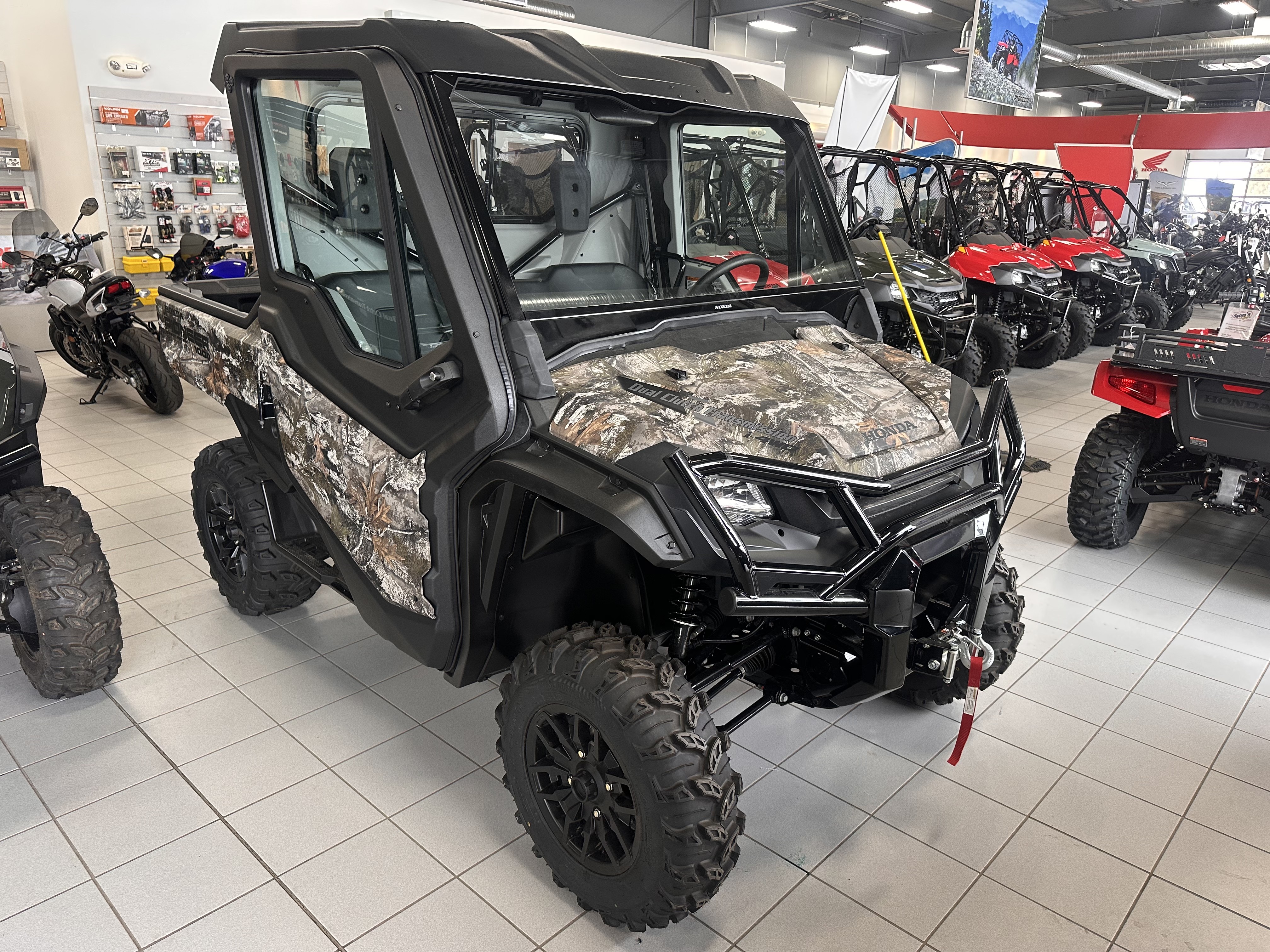2025 Honda Pioneer 1000 Forest