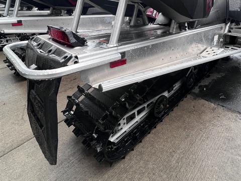 2022 Polaris 550 Indy Adventure 144 ES in Kaukauna, Wisconsin - Photo 5