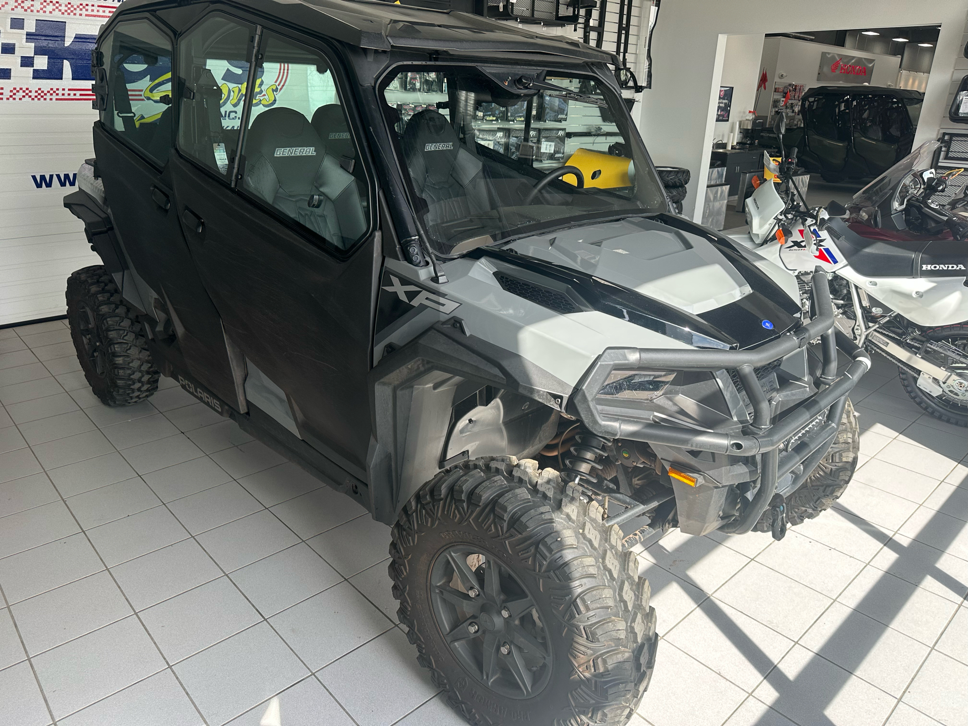 2023 Polaris General XP 4 1000 Premium in Kaukauna, Wisconsin - Photo 1