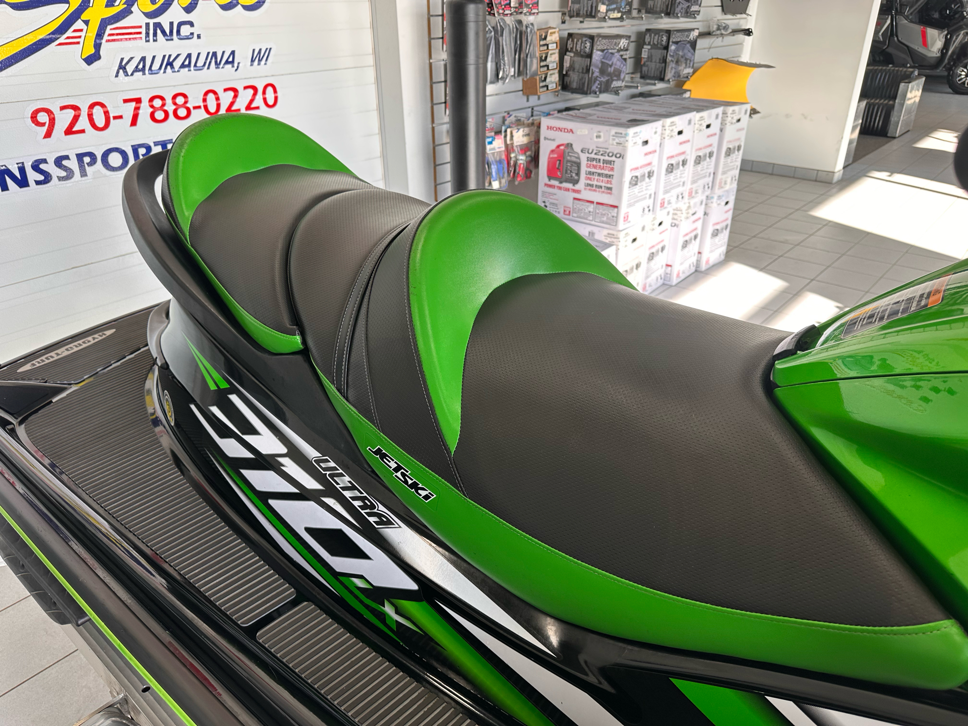 2017 Kawasaki Jet Ski Ultra 310LX in Kaukauna, Wisconsin - Photo 9