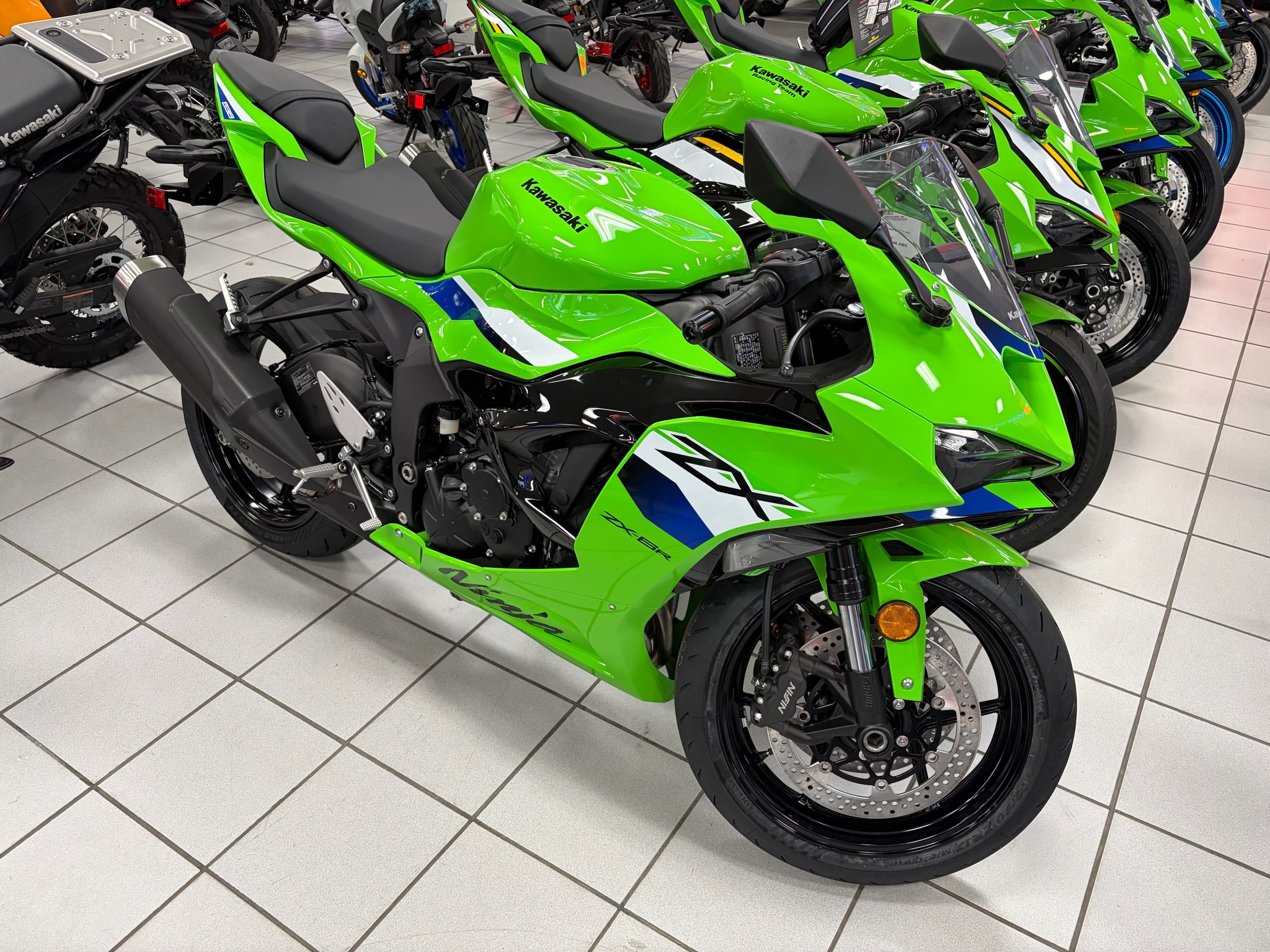 2026 Kawasaki Ninja® ZX-6R 1