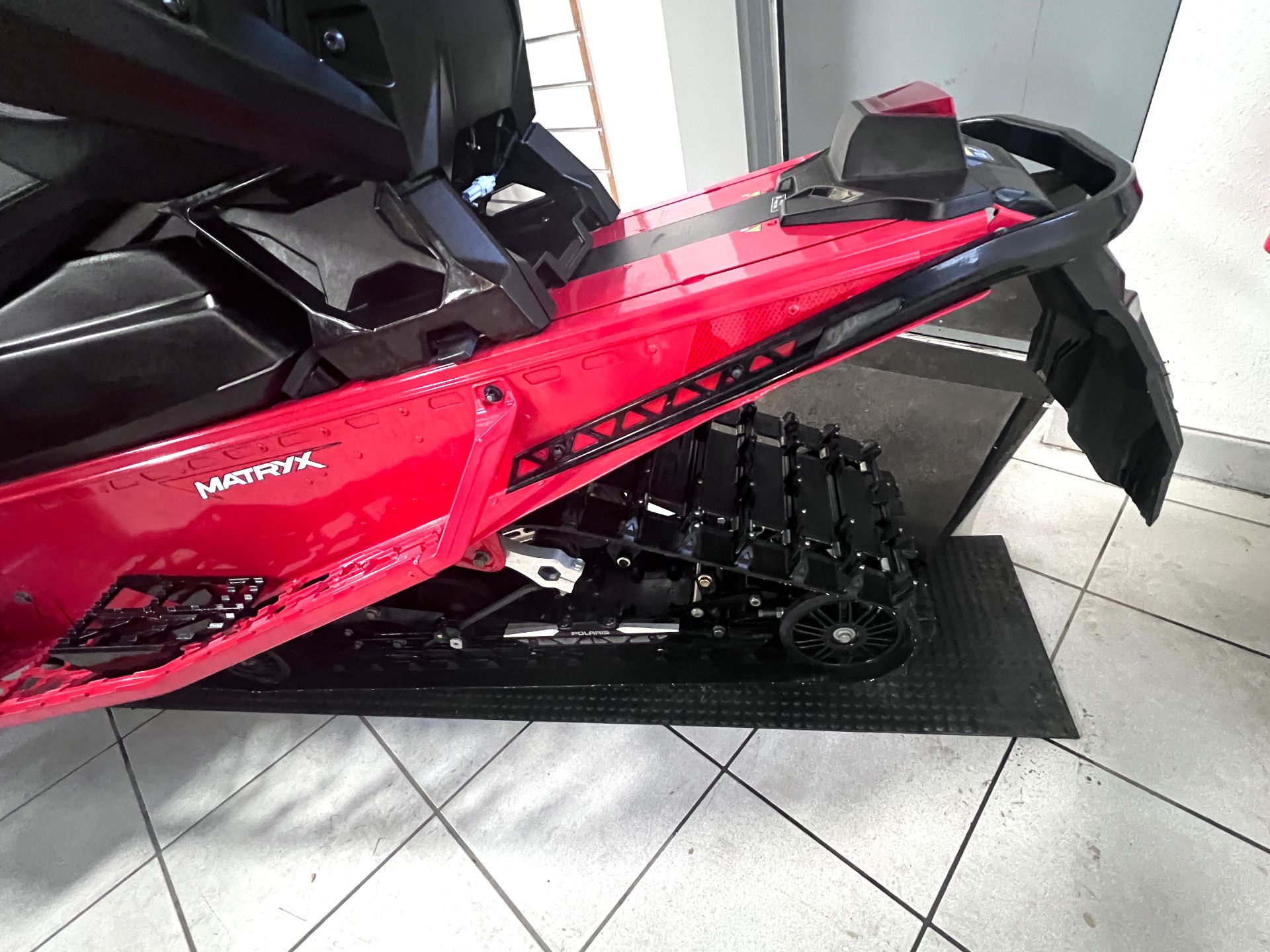 2021 Polaris 650 Indy VR1 137 SC in Kaukauna, Wisconsin - Photo 4