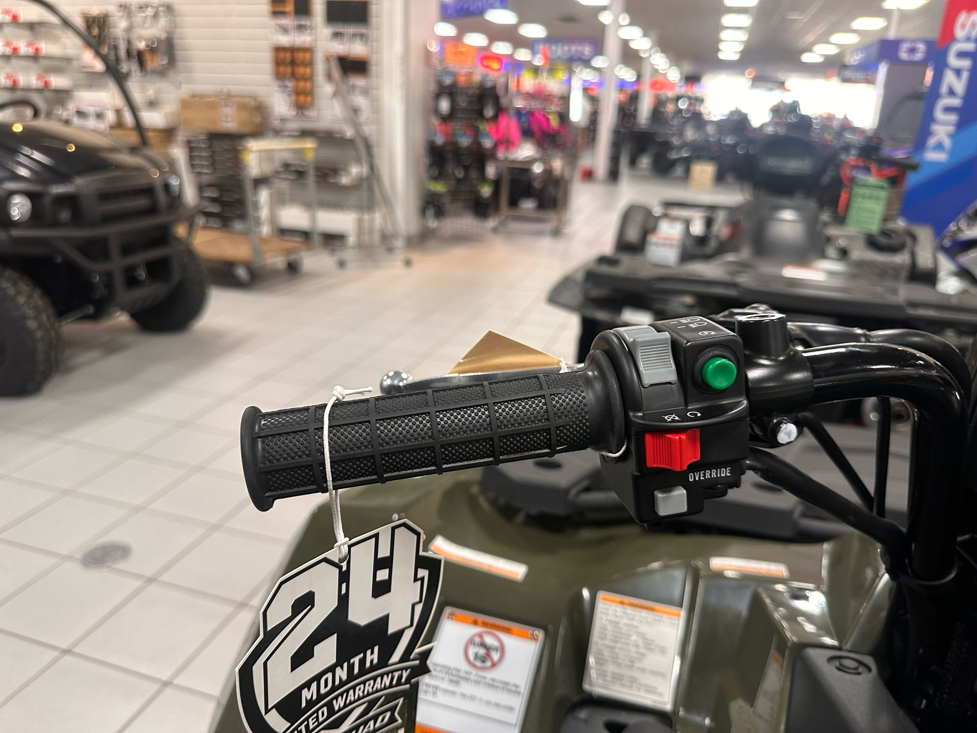 2025 Suzuki KingQuad 750AXi Power Steering in Kaukauna, Wisconsin - Photo 5