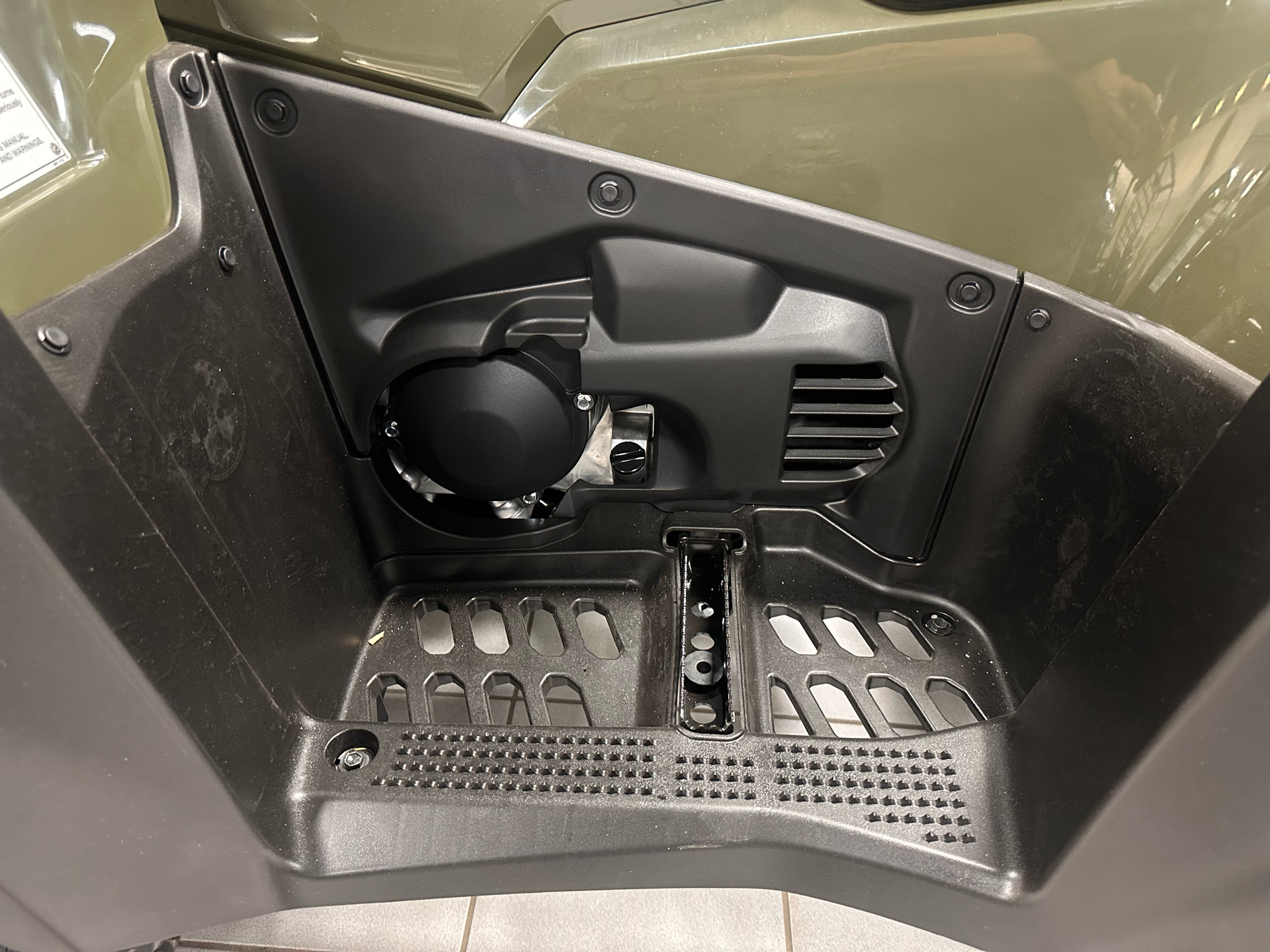2025 Suzuki KingQuad 750AXi Power Steering in Kaukauna, Wisconsin - Photo 9
