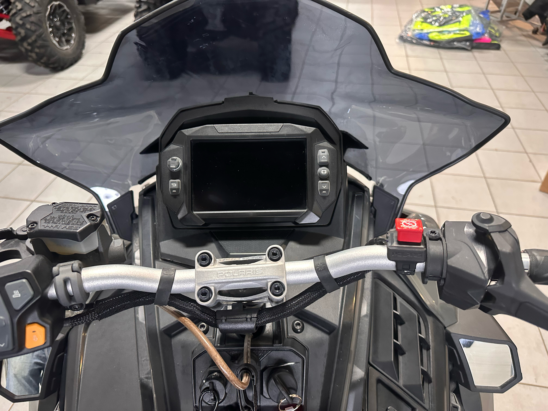 2024 Polaris ProStar S4 Indy Adventure 137 ES in Kaukauna, Wisconsin - Photo 4