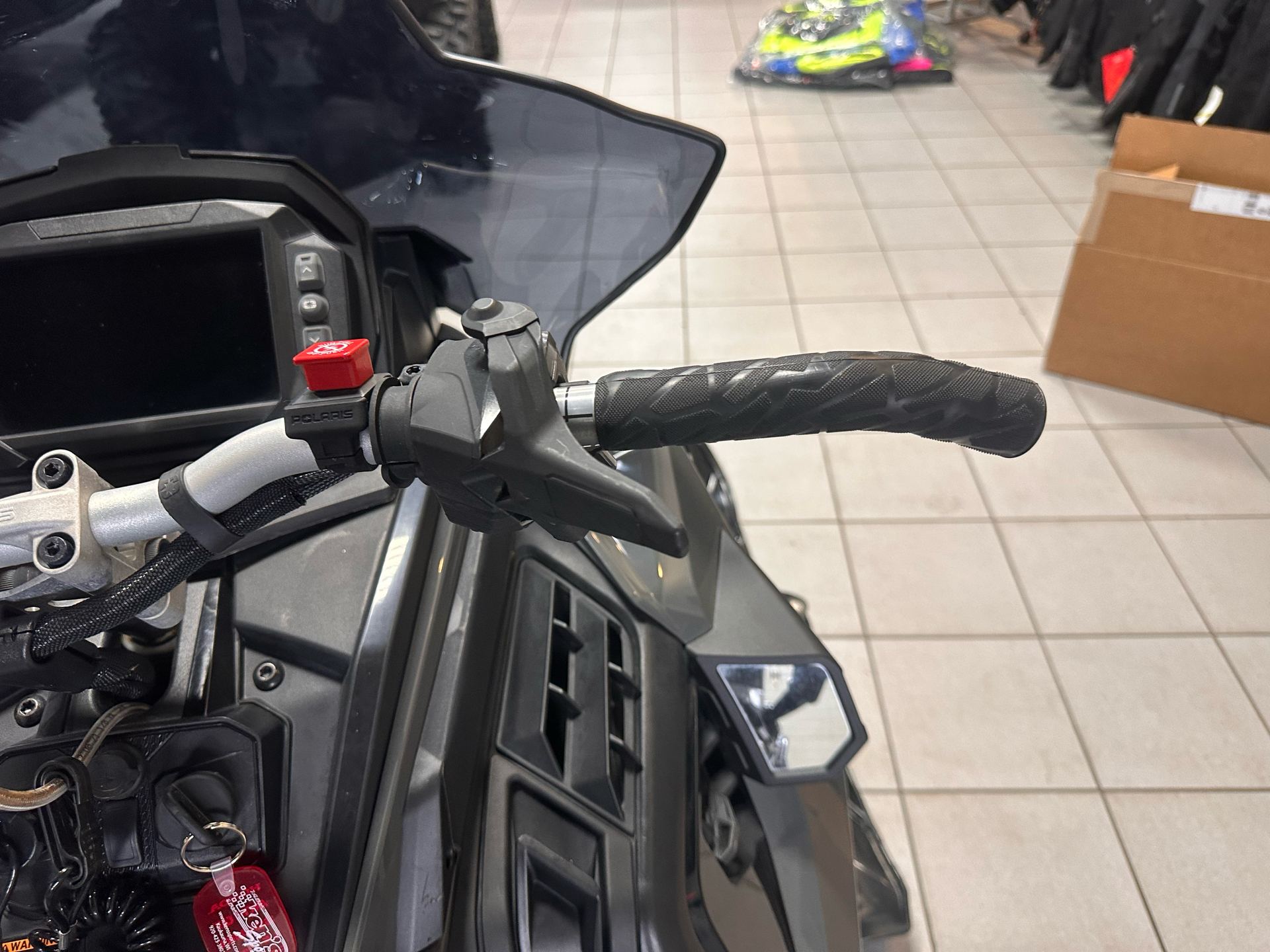 2024 Polaris ProStar S4 Indy Adventure 137 ES in Kaukauna, Wisconsin - Photo 6