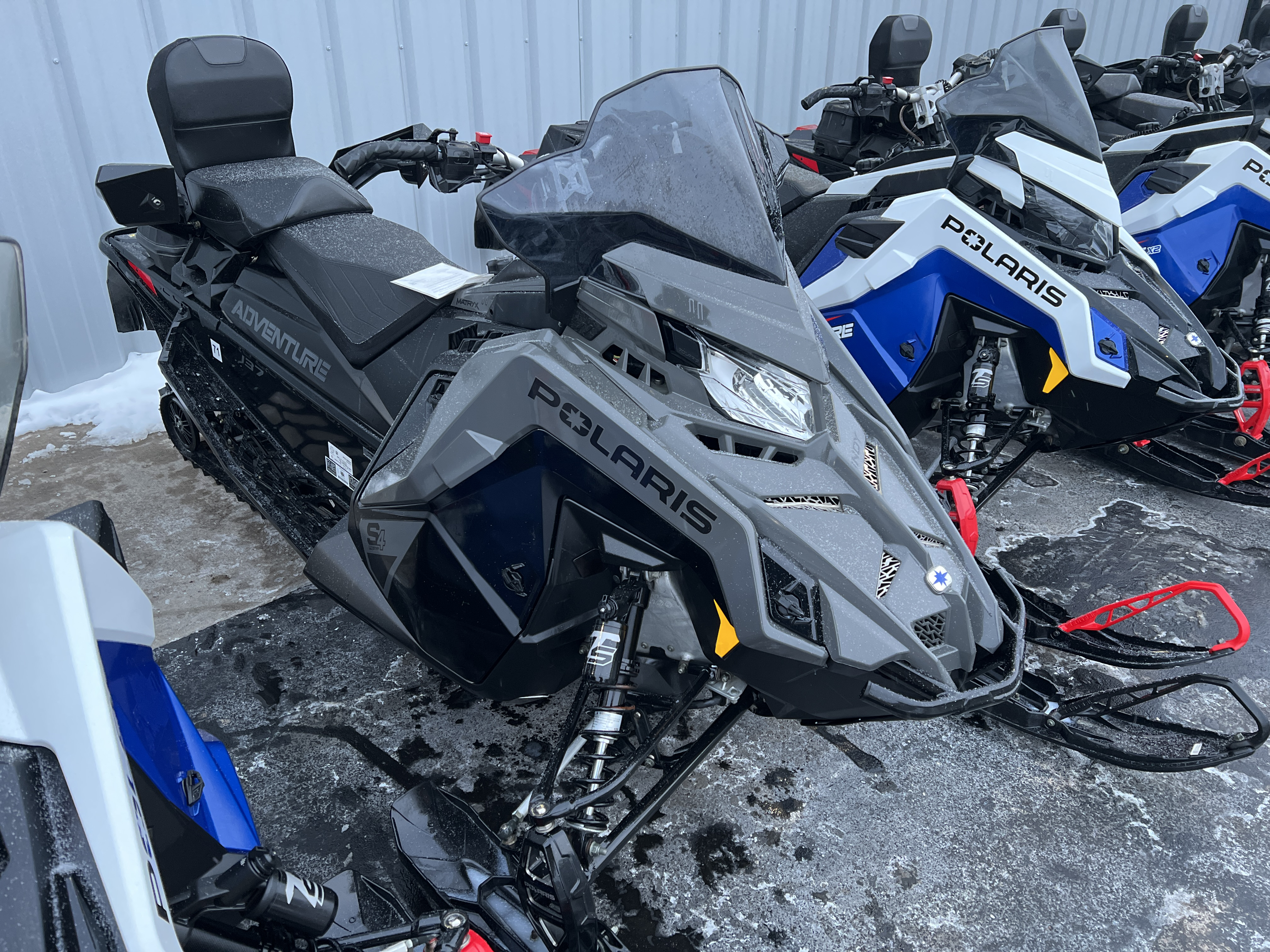 2024 Polaris ProStar S4 Indy Adventure 137 ES in Kaukauna, Wisconsin - Photo 1