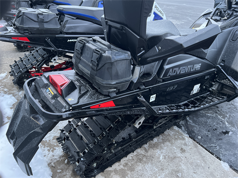 2024 Polaris ProStar S4 Indy Adventure 137 ES in Kaukauna, Wisconsin - Photo 2