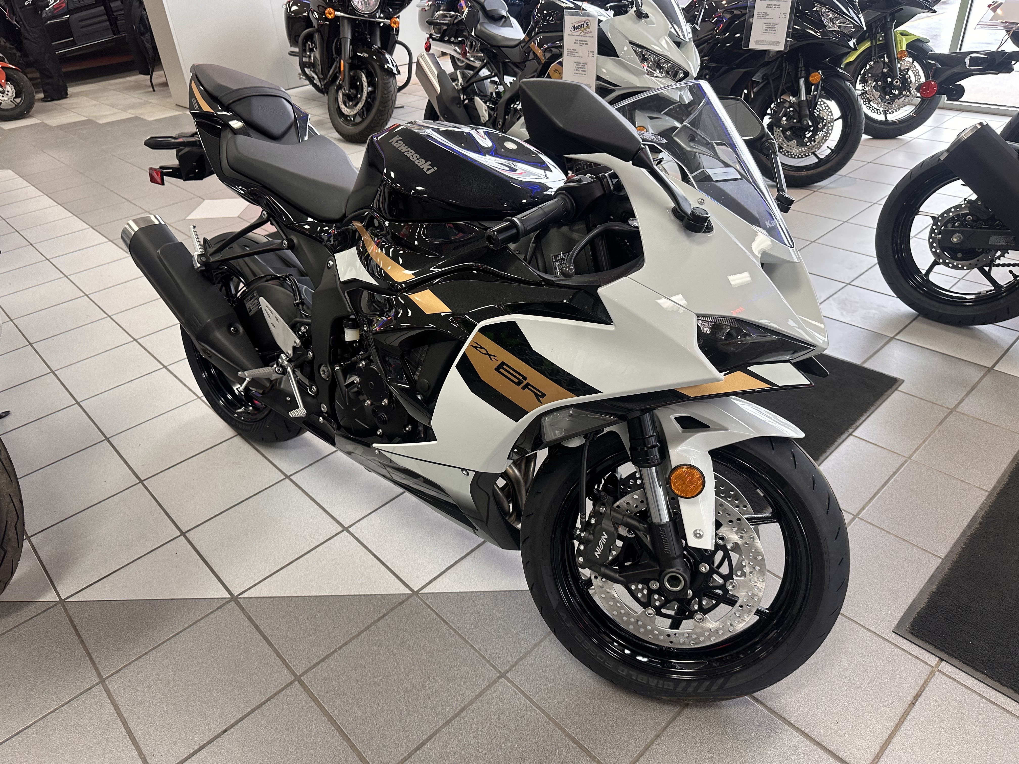 2026 Kawasaki Ninja ZX-6R