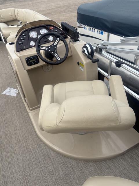 2017 SunChaser Classic Fish 8522 DLX in Kaukauna, Wisconsin - Photo 13