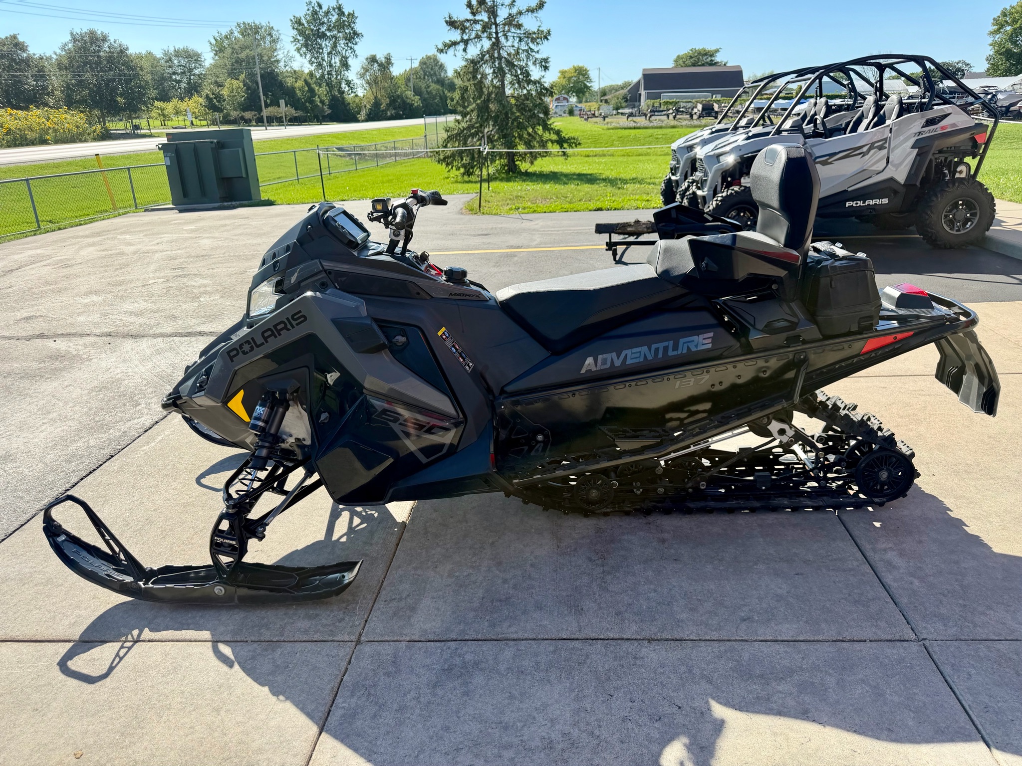 2024 Polaris 650 Indy Adventure 137 ES 5