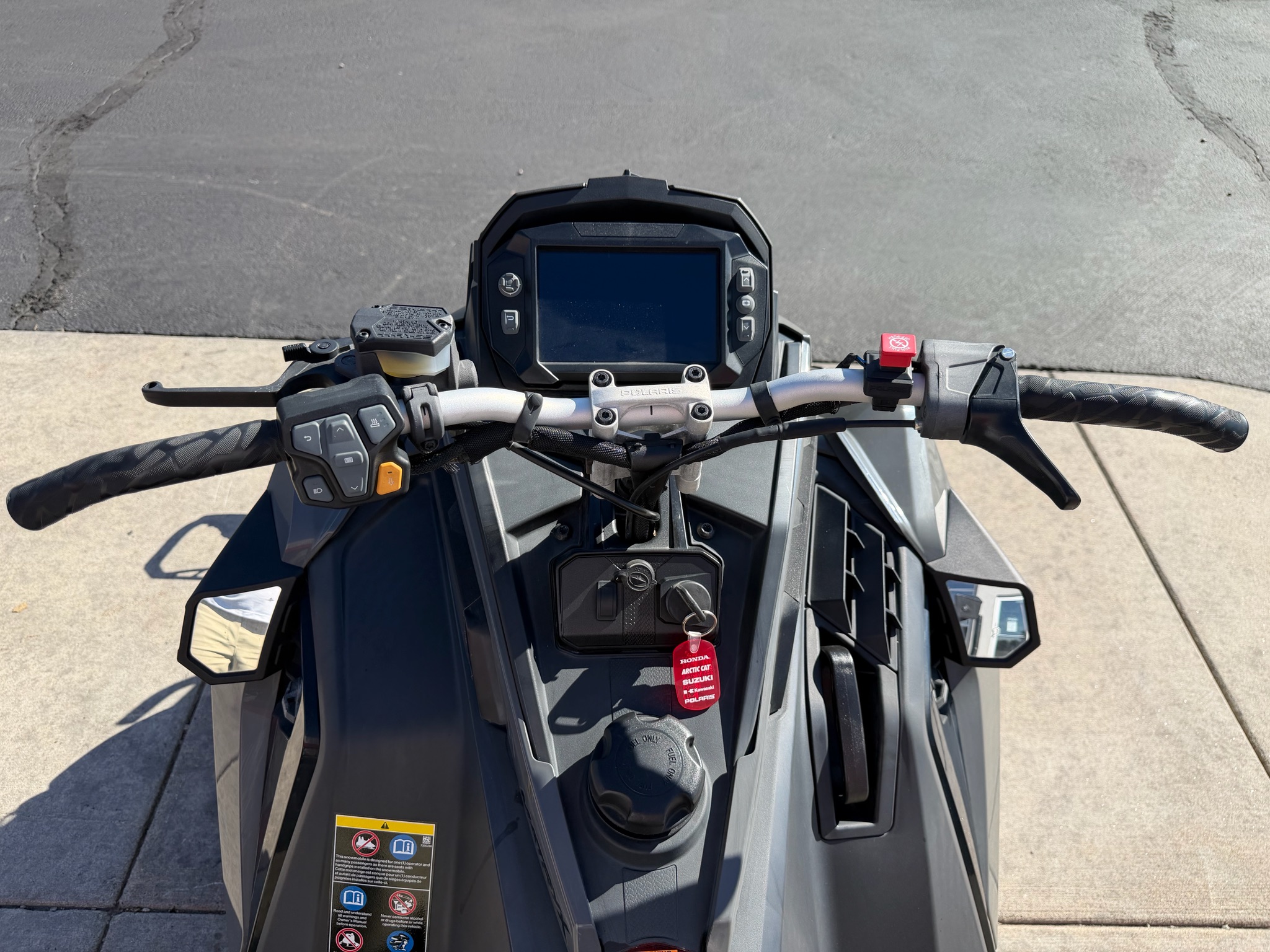 2024 Polaris 650 Indy Adventure 137 ES 6