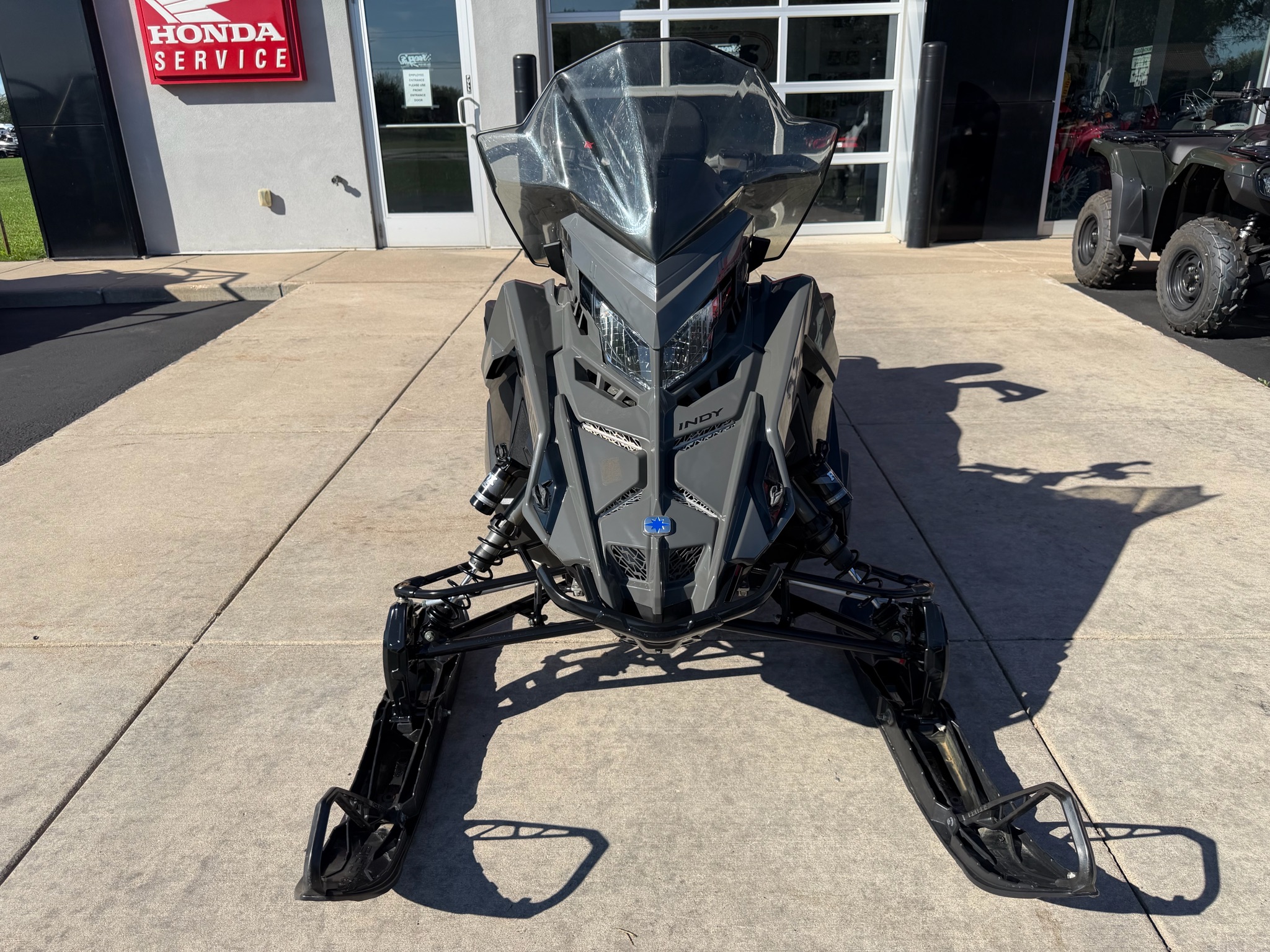 2024 Polaris 650 Indy Adventure 137 ES 3