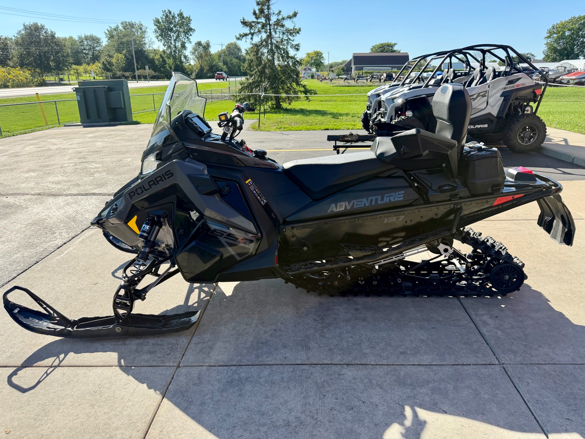 2024 Polaris 650 Indy Adventure 137 ES 5