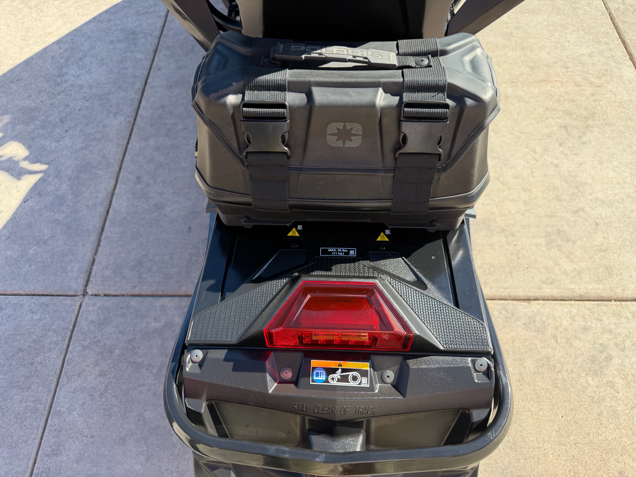 2024 Polaris 650 Indy Adventure 137 ES 9