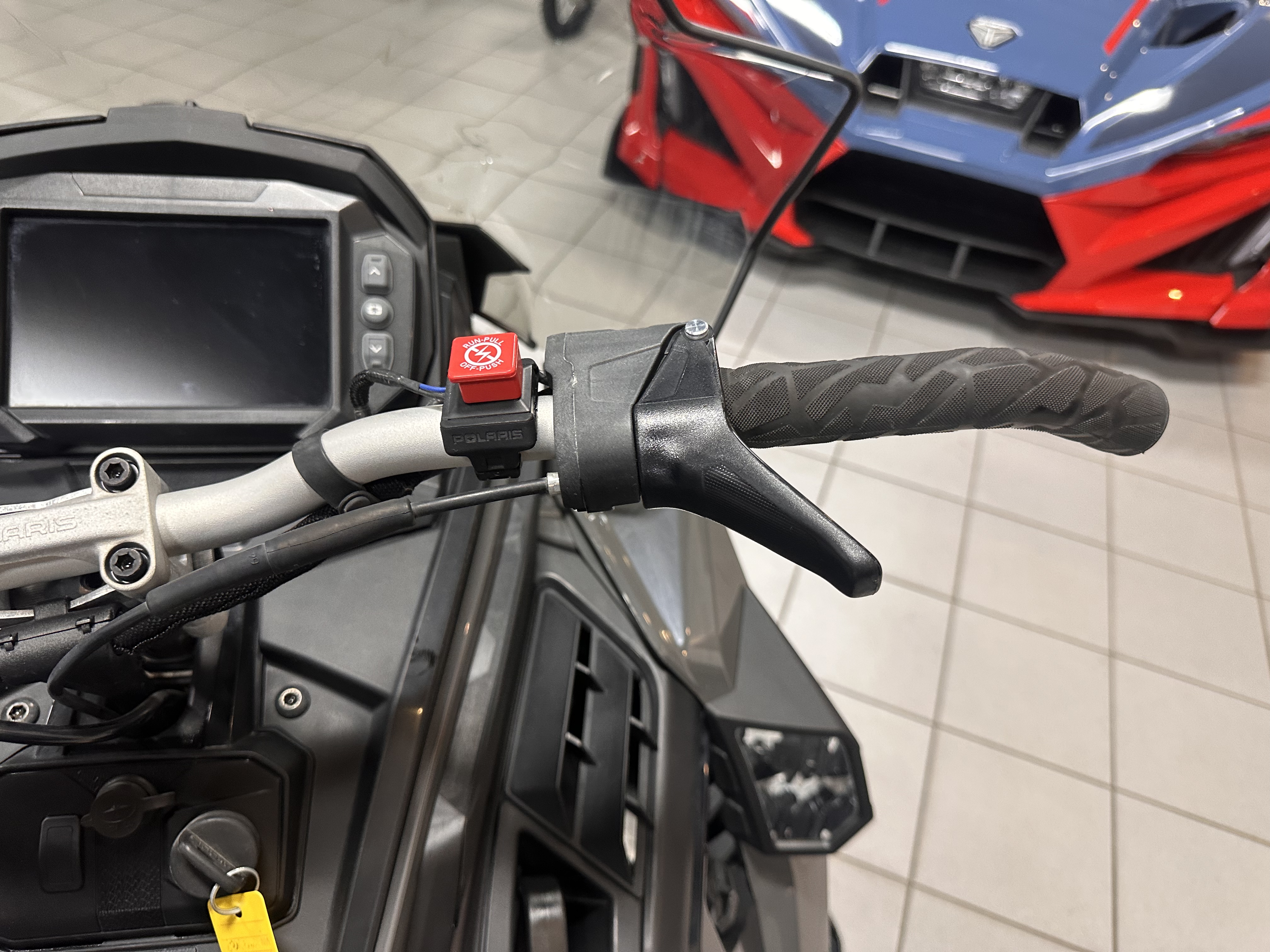 2024 Polaris 650 Indy Adventure 137 ES in Kaukauna, Wisconsin - Photo 6