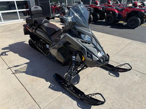 2024 Polaris 650 Indy Adventure 137 ES