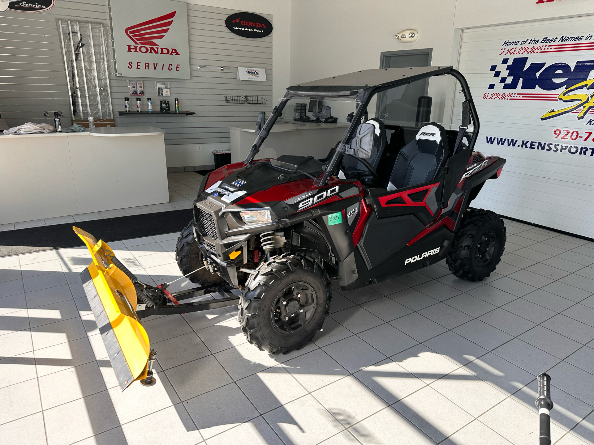 2015 Polaris RZR® 900 EPS in Kaukauna, Wisconsin - Photo 2