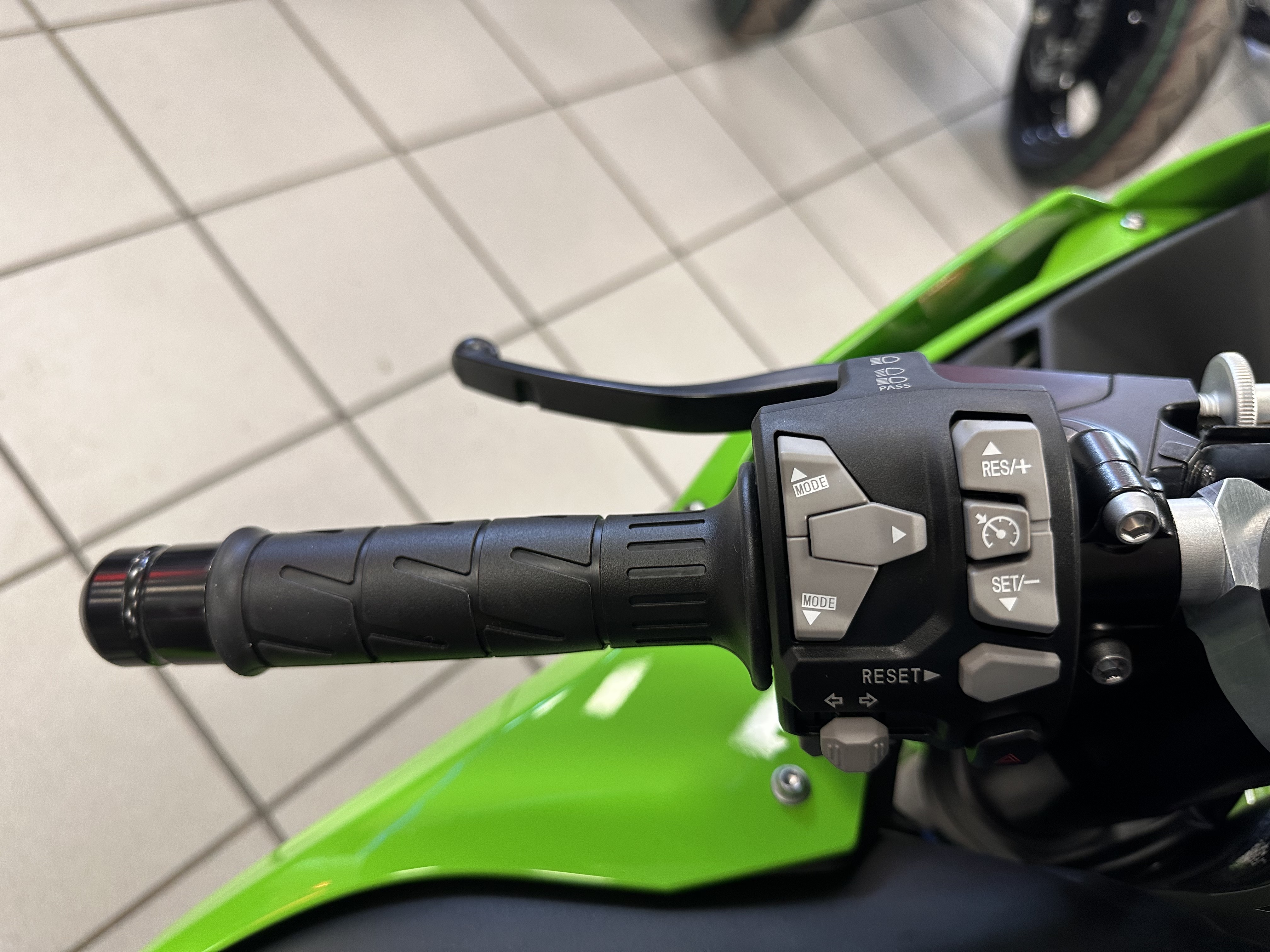 New 2025 Kawasaki Ninja® ZX™-10R KRT Edition | Motorcycles in
