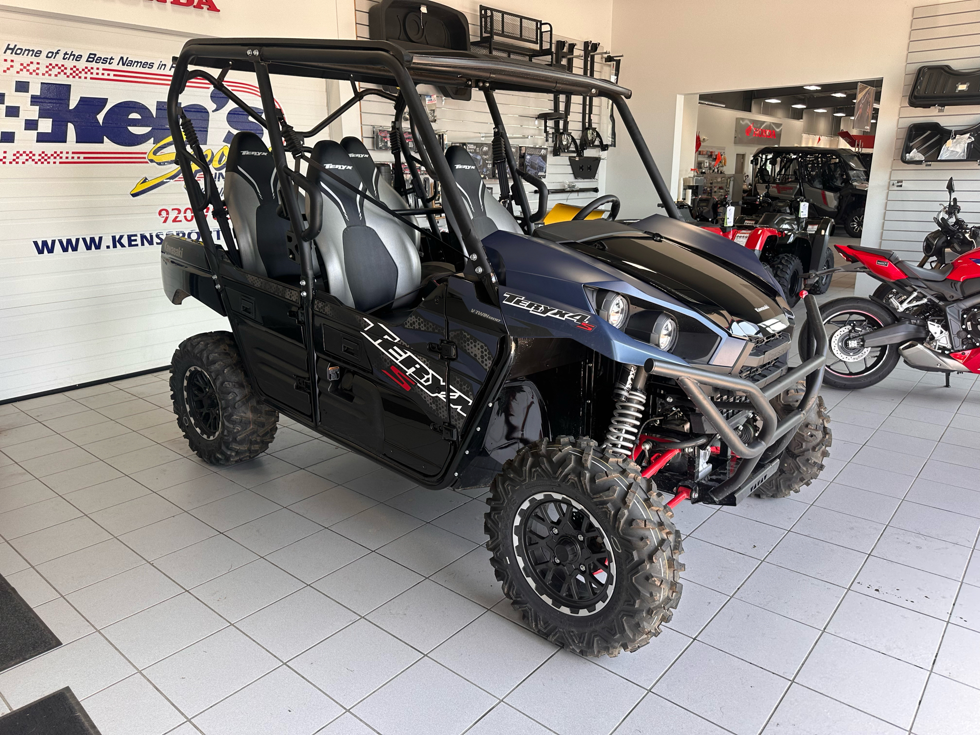 New 2025 Kawasaki Teryx4 S LE | Utility Vehicles in Kaukauna