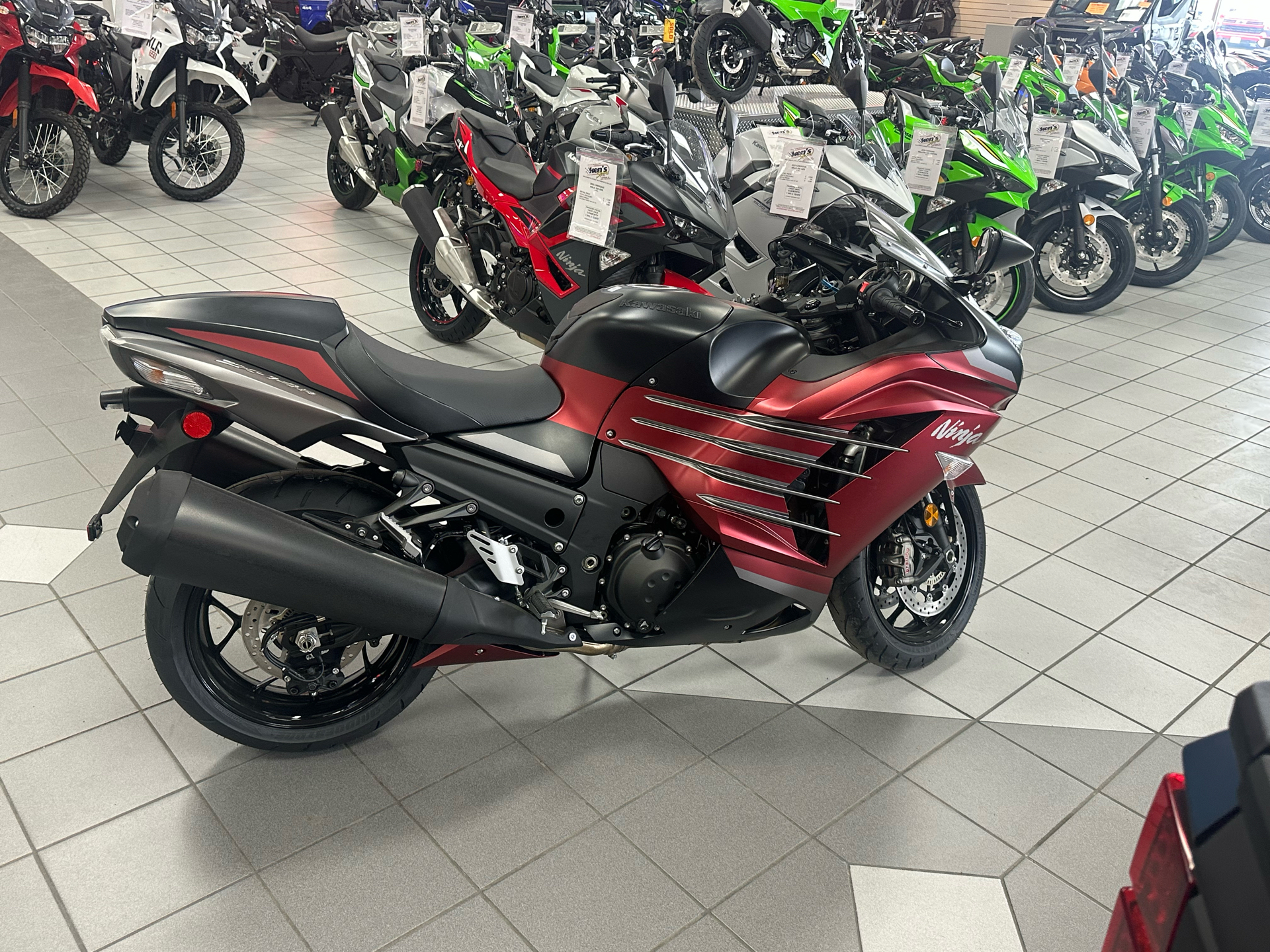 2023 Kawasaki Ninja® ZX™-14R ABS | Big Easy Powersports