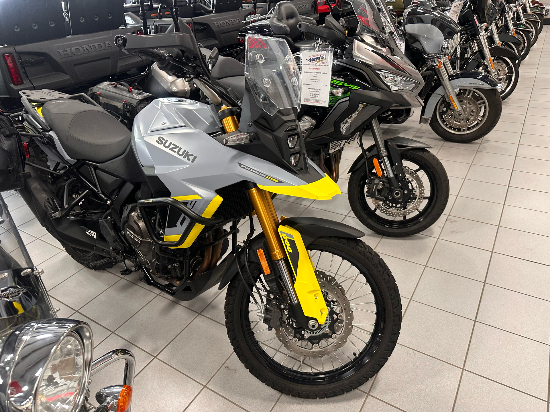 2023 Suzuki V-Strom 800DE in Kaukauna, Wisconsin - Photo 1