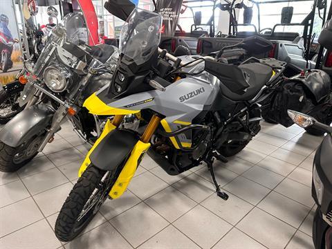 2023 Suzuki V-Strom 800DE in Kaukauna, Wisconsin - Photo 10