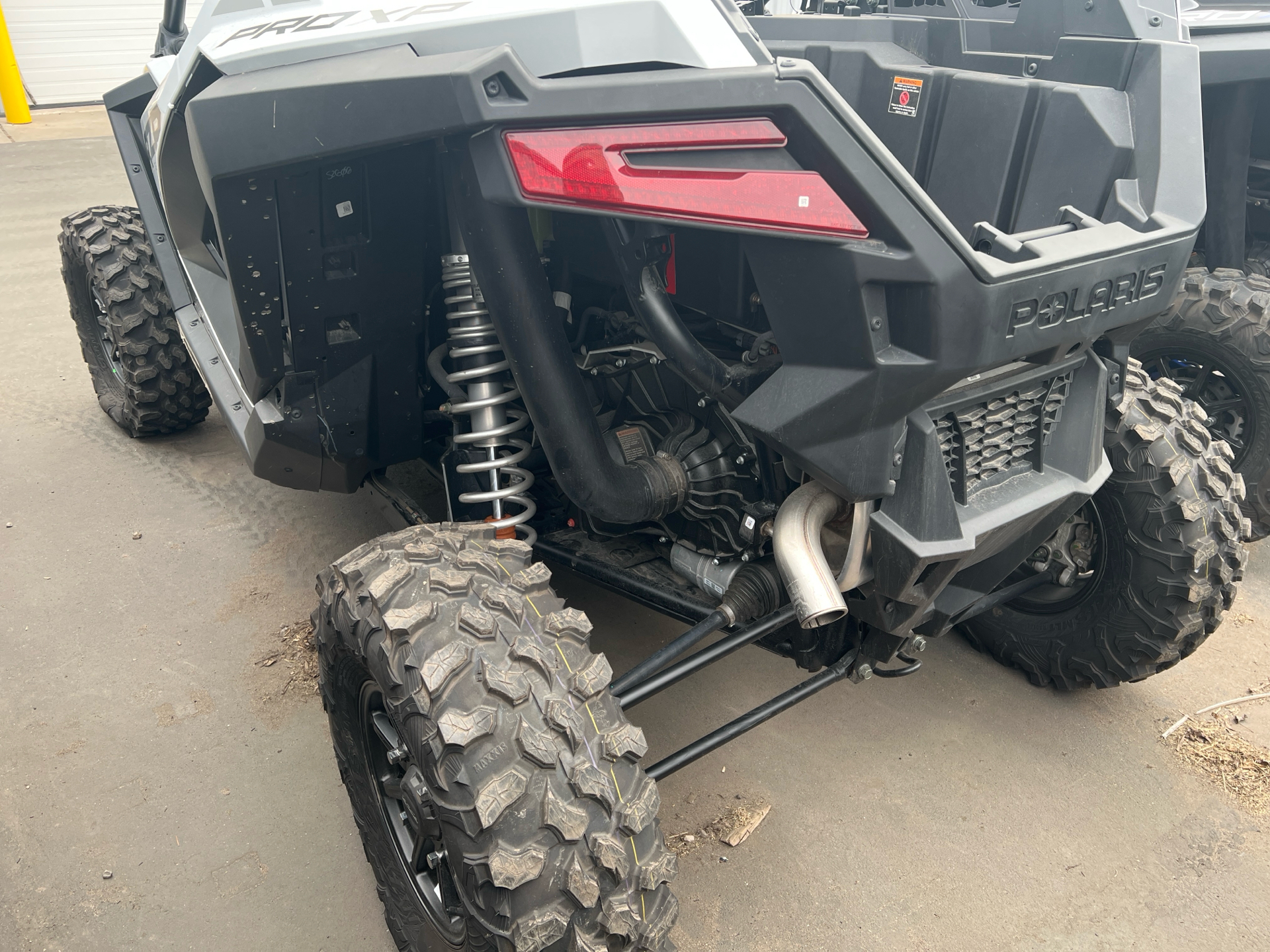 2022 Polaris RZR PRO XP Sport - Walker Evans Shocks in Kaukauna, Wisconsin - Photo 3