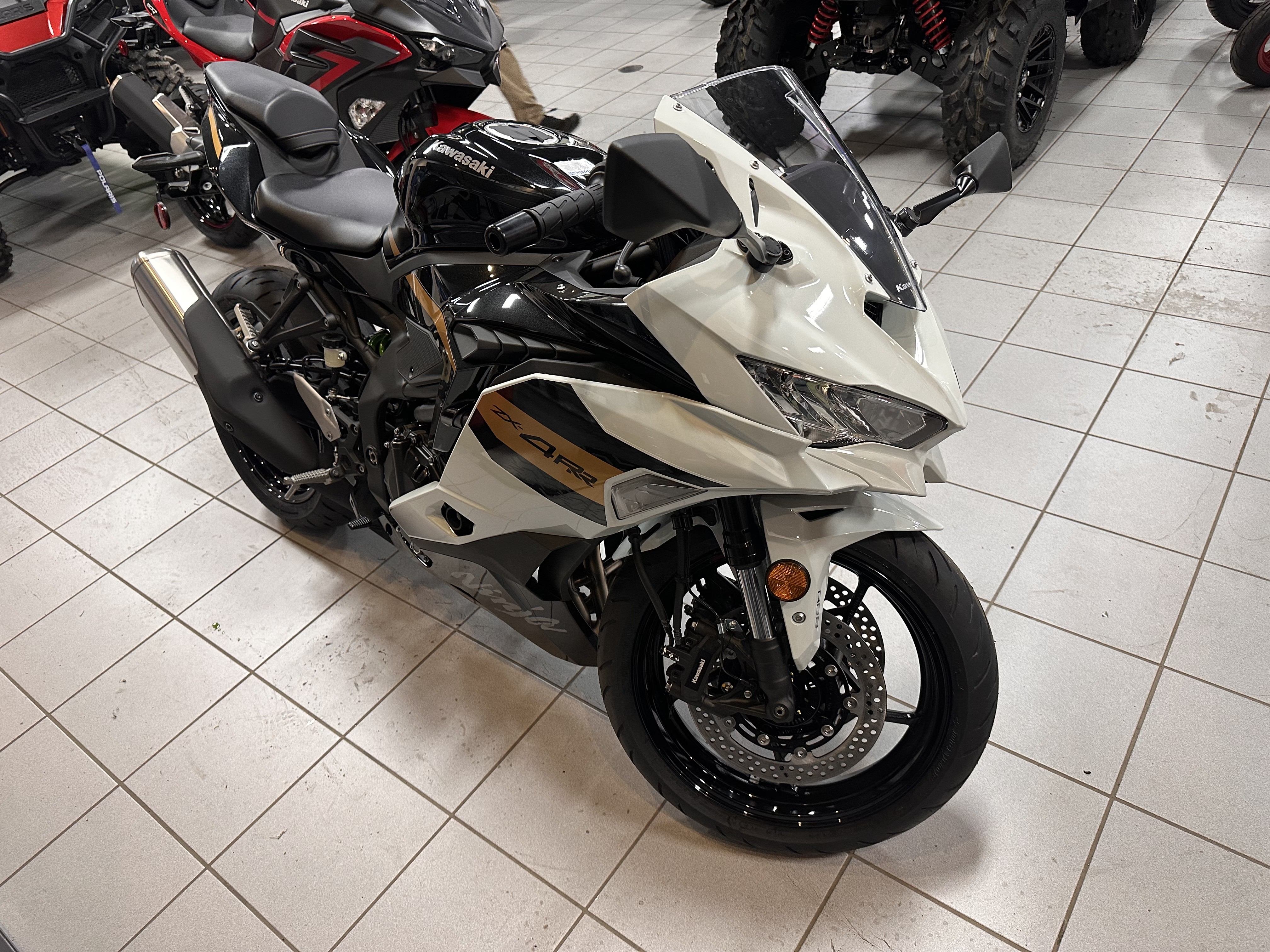 2026 Kawasaki Ninja ZX-4RR ABS
