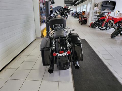 2017 Harley-Davidson Street Glide® Special in Kaukauna, Wisconsin - Photo 8