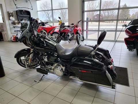 2017 Harley-Davidson Street Glide® Special in Kaukauna, Wisconsin - Photo 6