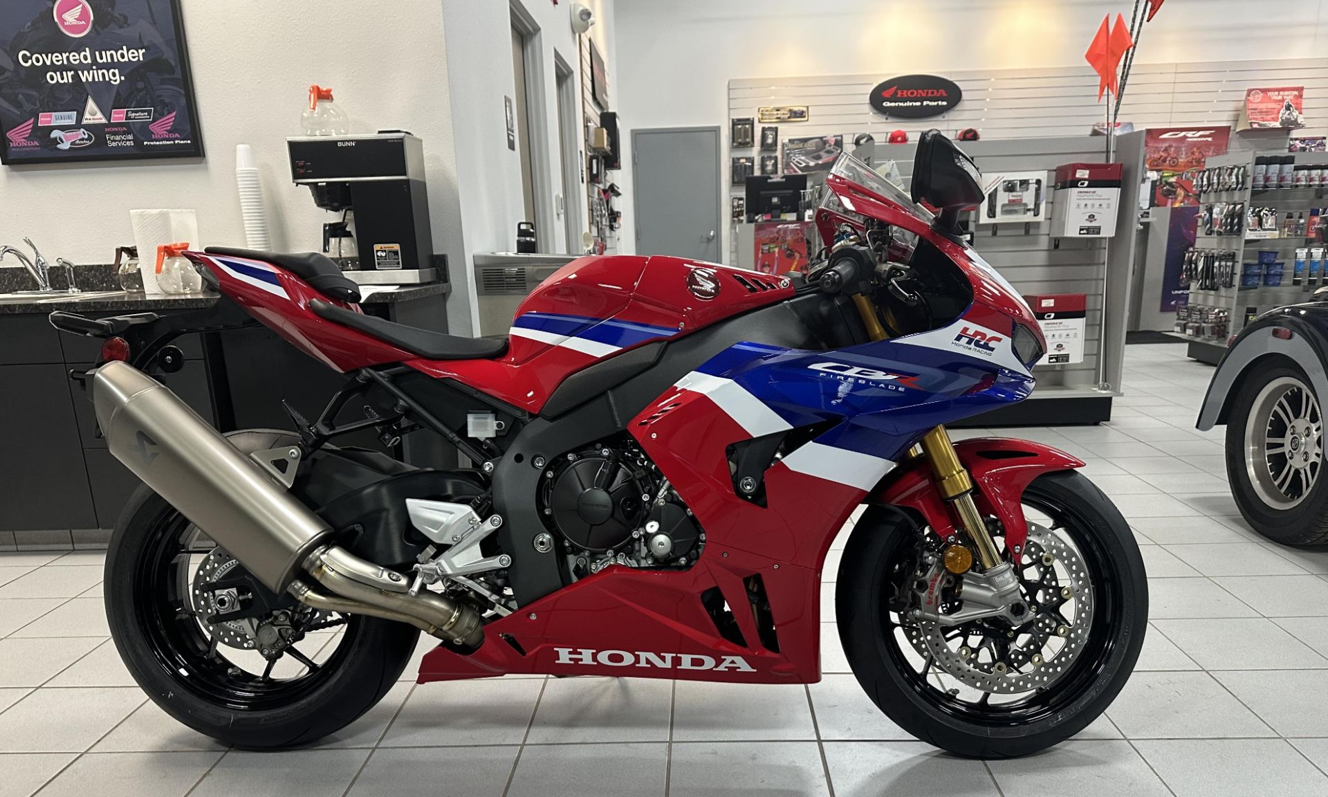 New 2025 Honda CBR1000RR-R Fireblade SP | Motorcycles in