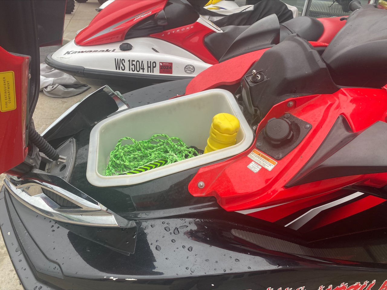 2011 Kawasaki Jet Ski® Ultra® 300X in Kaukauna, Wisconsin - Photo 11