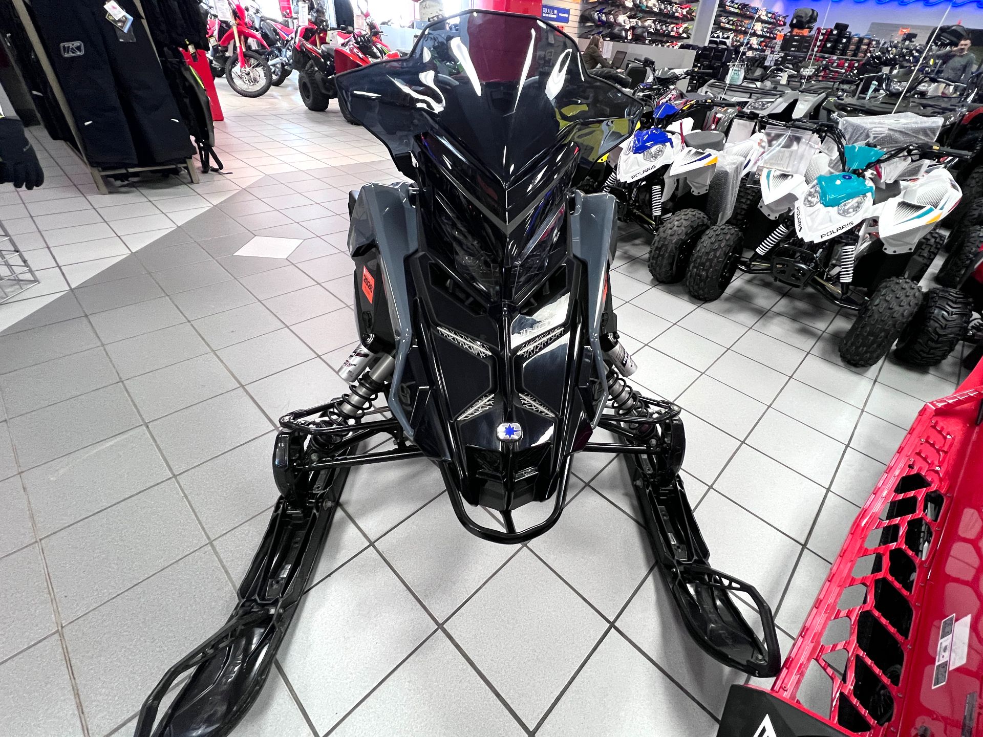 2021 Polaris 650 Indy XC 137 Launch Edition Factory Choice in Kaukauna, Wisconsin - Photo 3