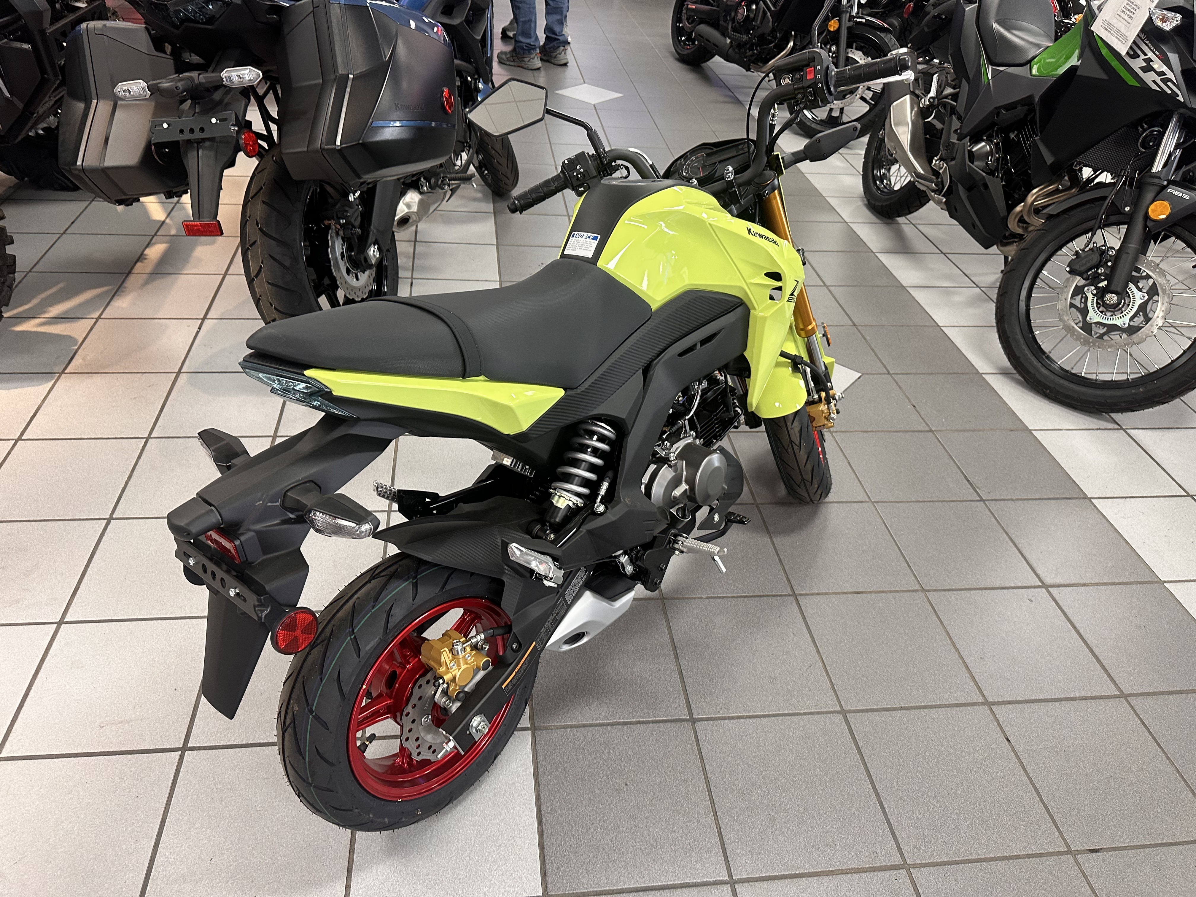 2026 Kawasaki Z125 Pro 4