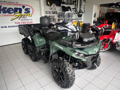 2024 Can-Am Outlander MAX 6x6 DPS 650 in Kaukauna, Wisconsin