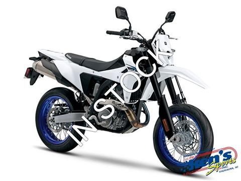 2025 Suzuki DR-Z4SM in Kaukauna, Wisconsin