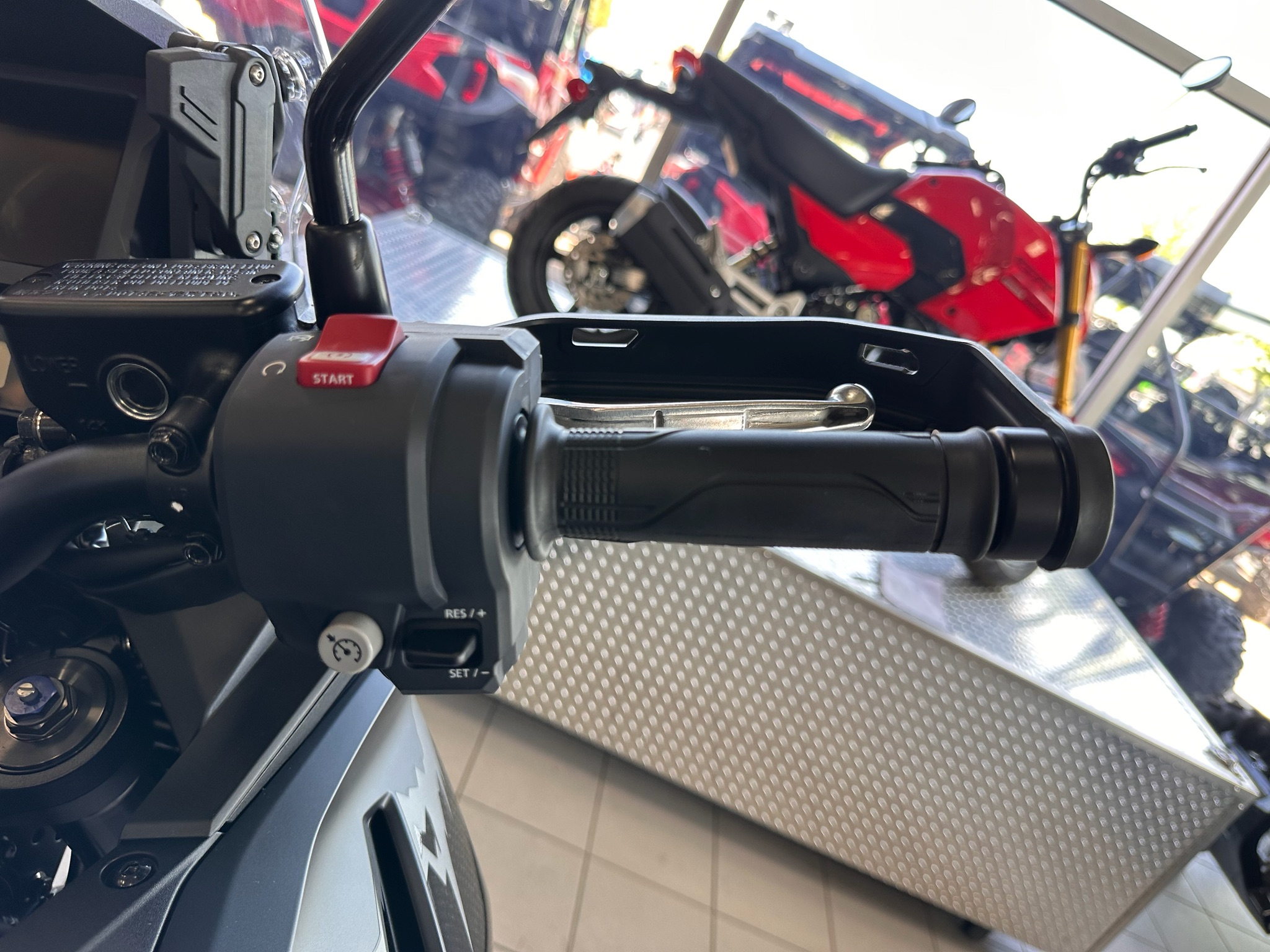 2026 Honda Africa Twin 7