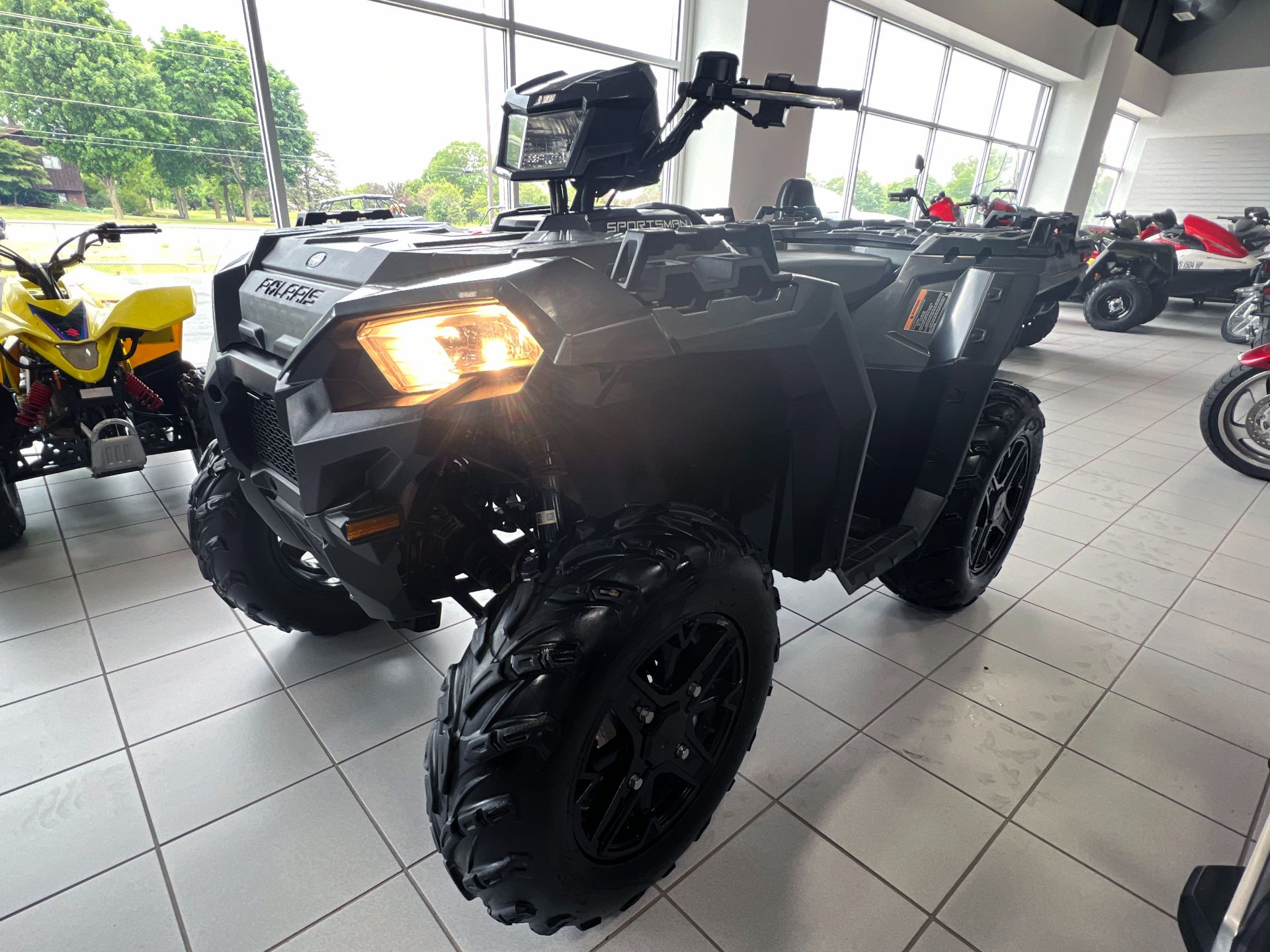 2019 Polaris Sportsman 850 SP Premium in Kaukauna, Wisconsin - Photo 2