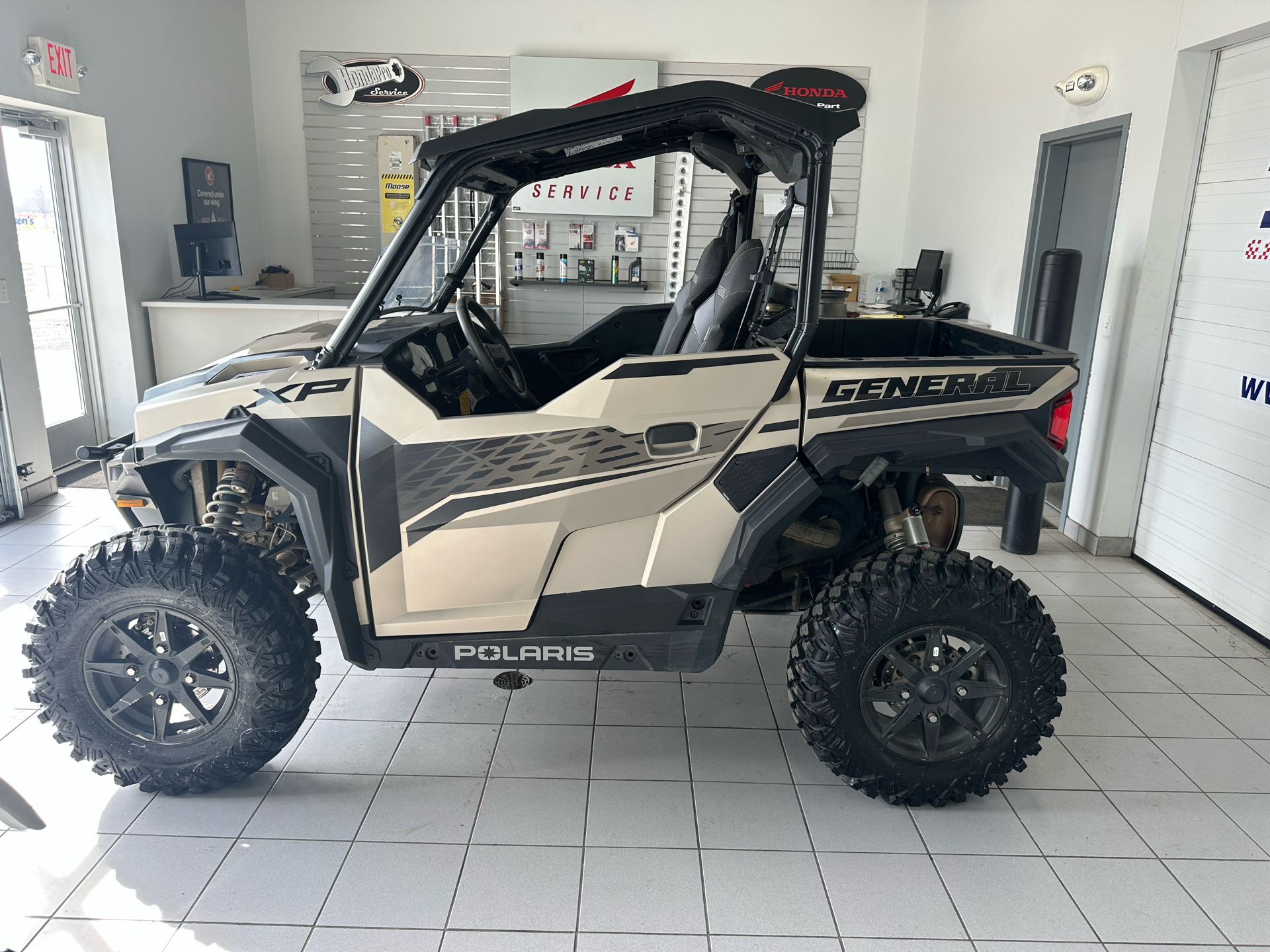 2024 Polaris General XP 1000 Ultimate in Kaukauna, Wisconsin - Photo 4