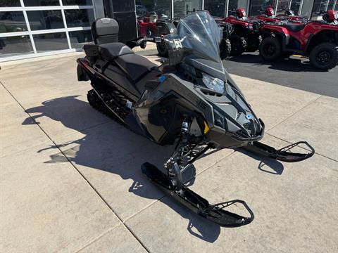 2025 Polaris 650 INDY Adventure 137 SC ES