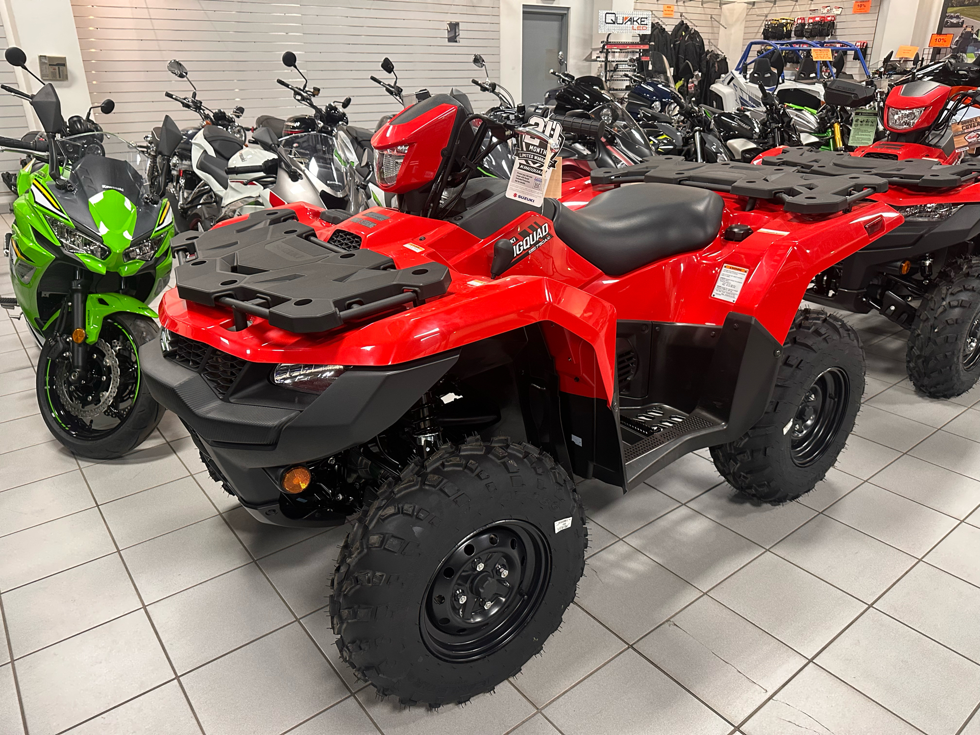 2025 Suzuki KingQuad 750AXi Power Steering in Kaukauna, Wisconsin - Photo 2