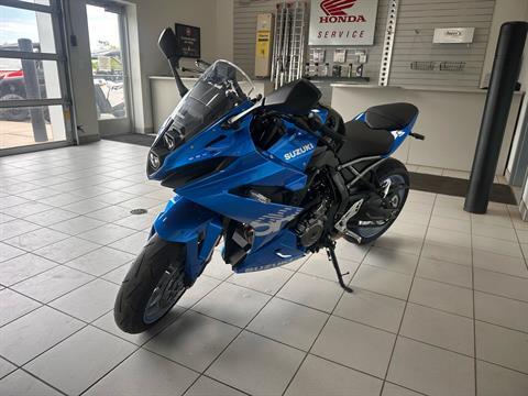 2024 Suzuki GSX-8R in Kaukauna, Wisconsin - Photo 2