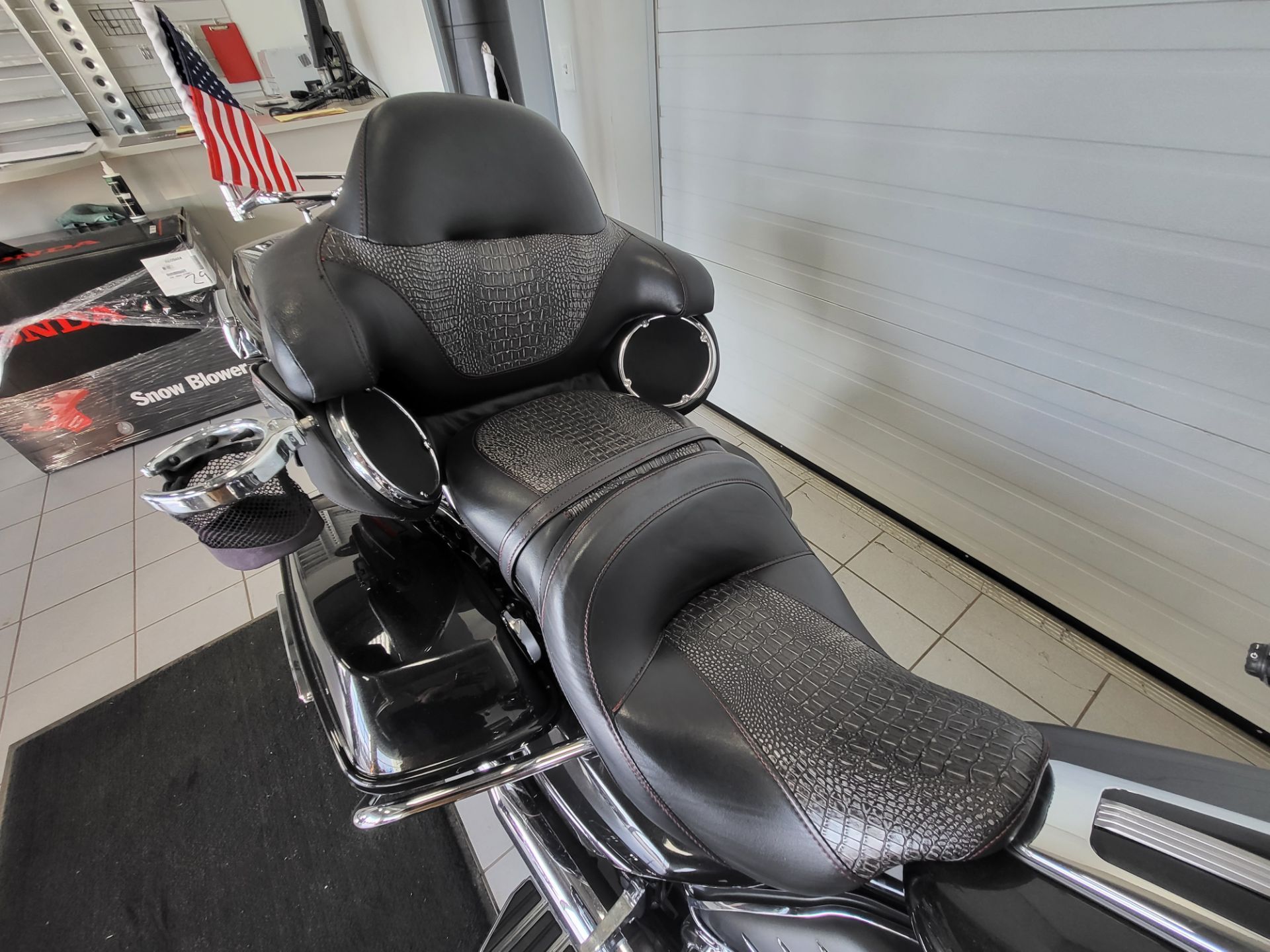 2017 Harley-Davidson Ultra Limited in Kaukauna, Wisconsin - Photo 7